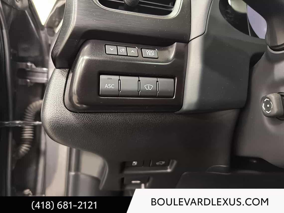 Image 23 Lexus UX 250h F Sport 2 2024