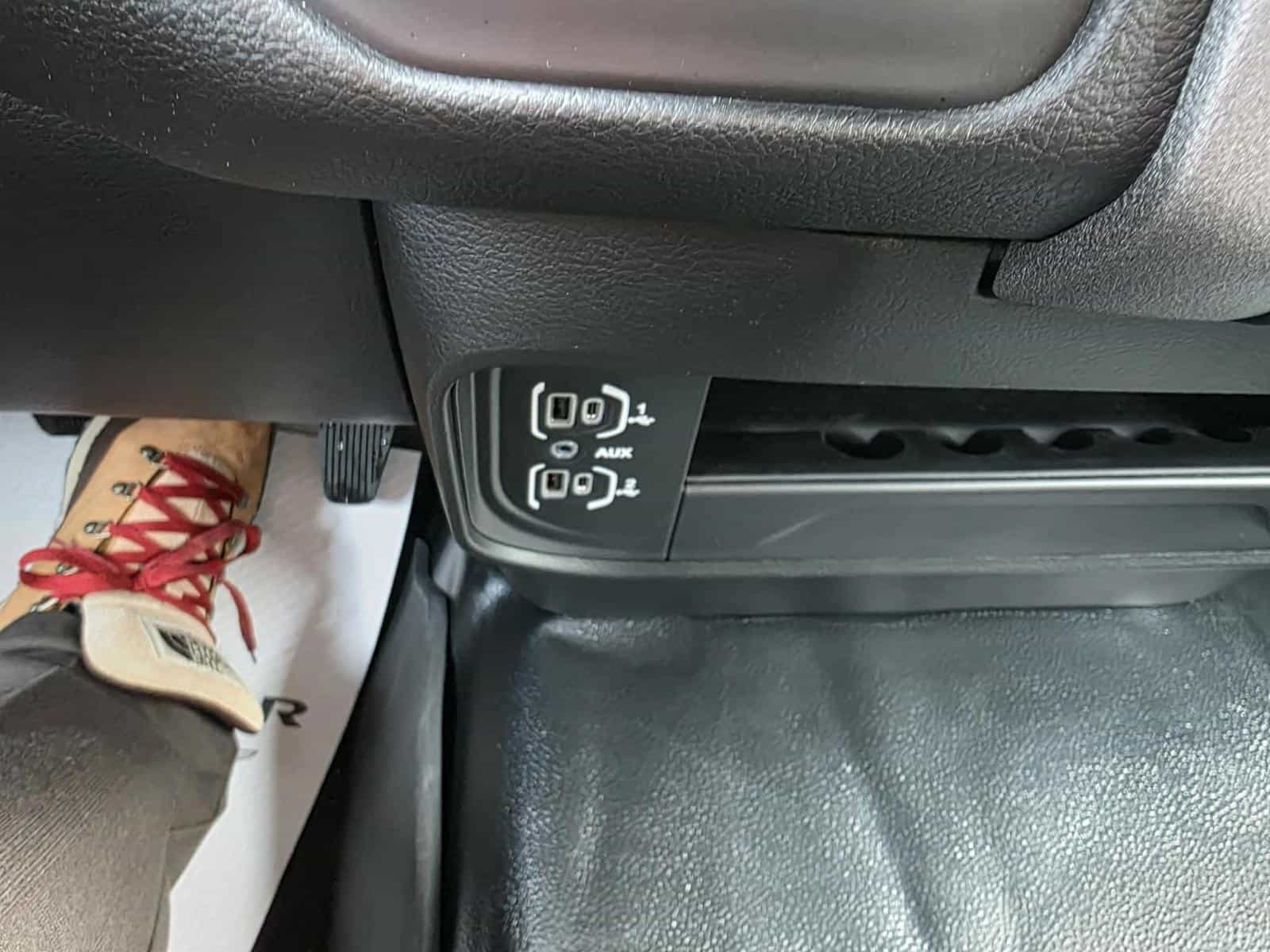 2024 RAM Chassis Cab 3500 Chassis Cab Tradesman - Image 16