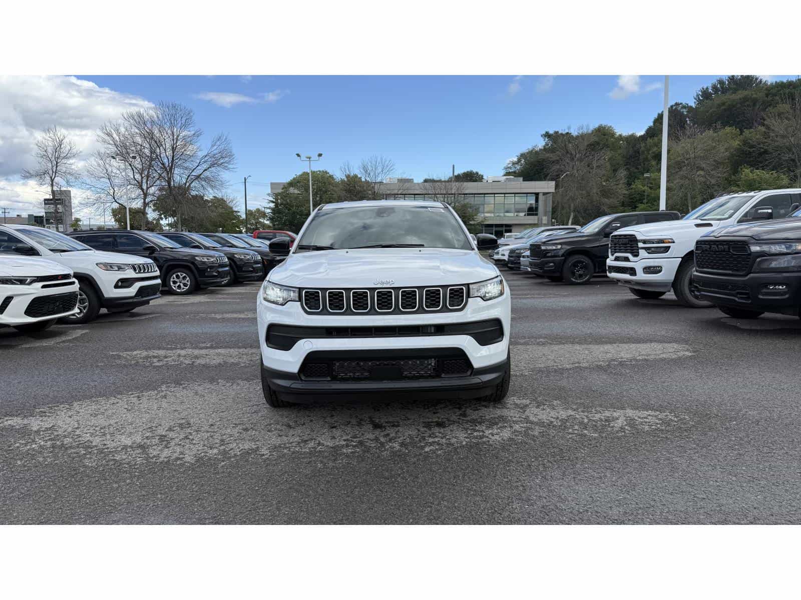 Image 2 Jeep Compass Sport 2025