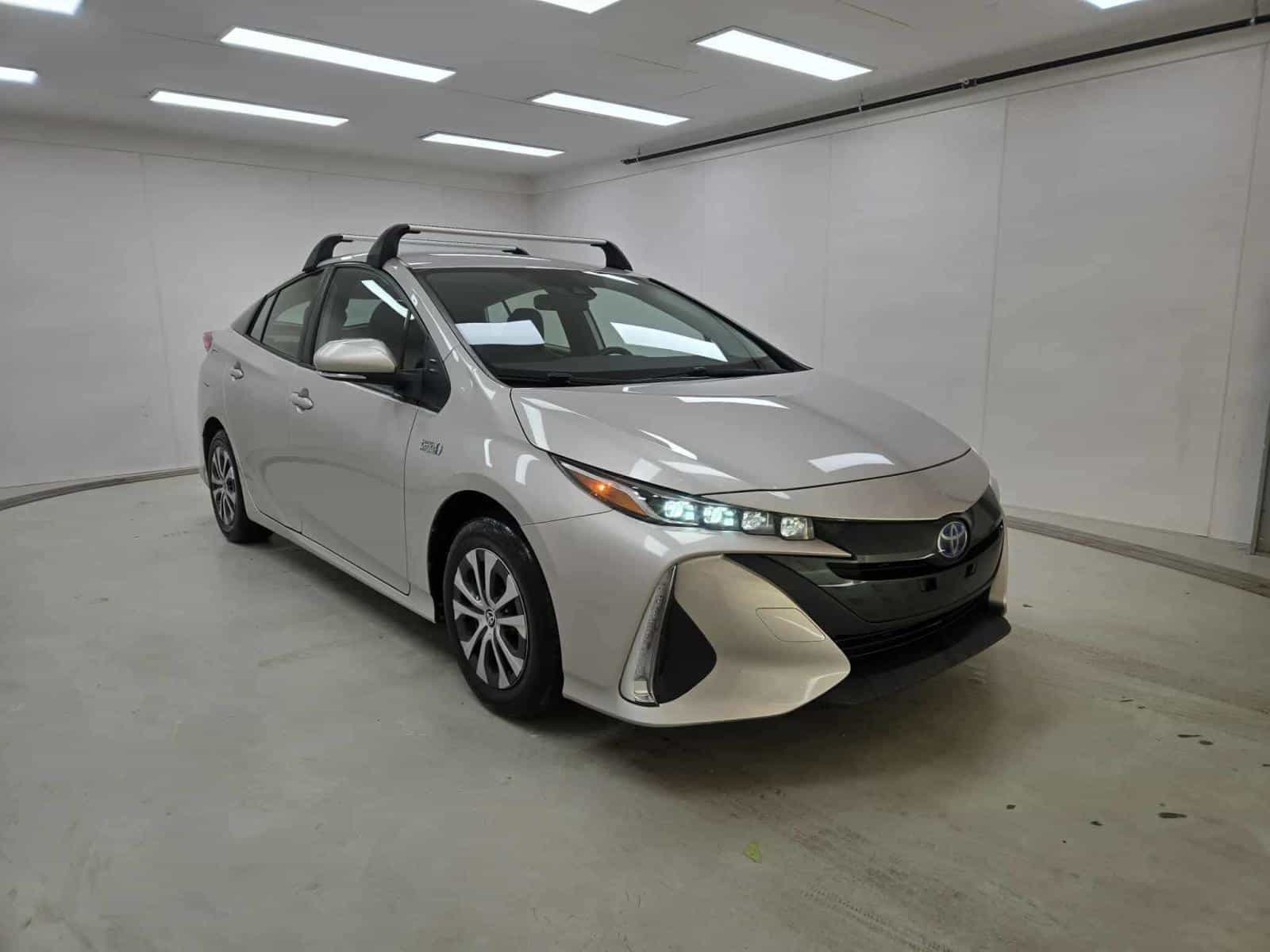 Image 3 Toyota Prius Prime Le/Xle/Limite Upgrade 2021