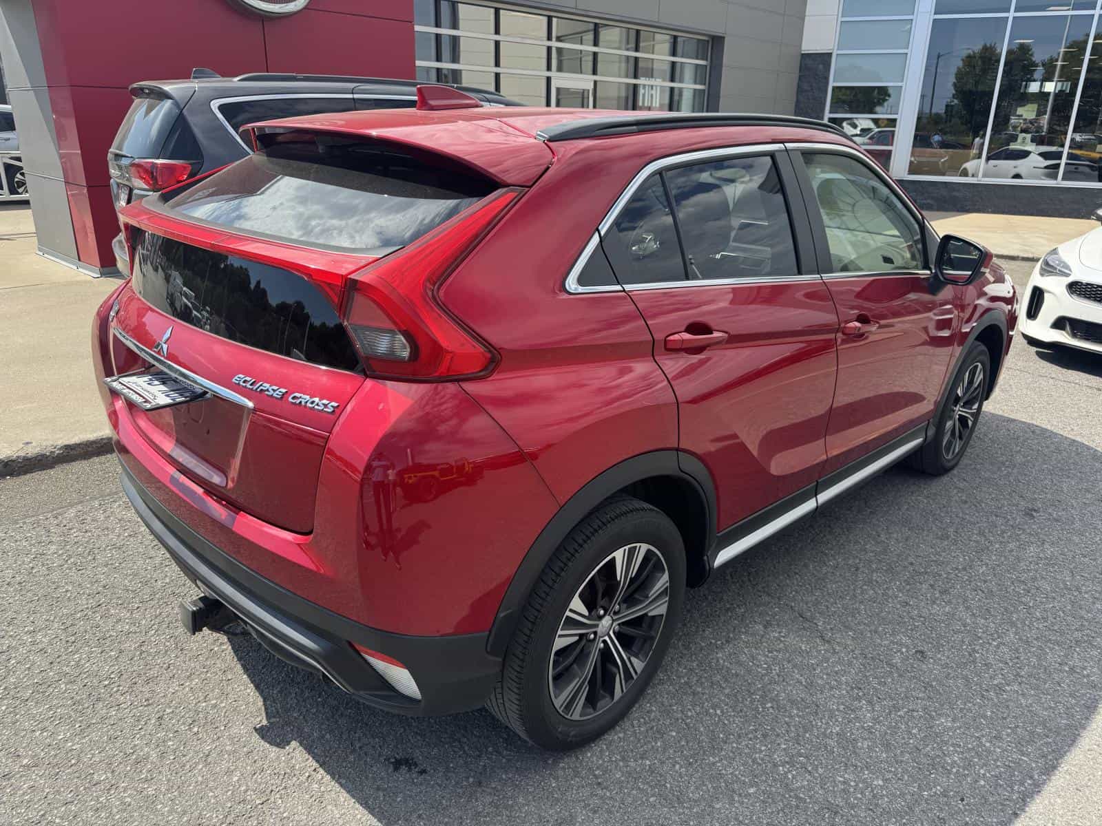 2018 Mitsubishi Eclipse Cross SE - Image 3