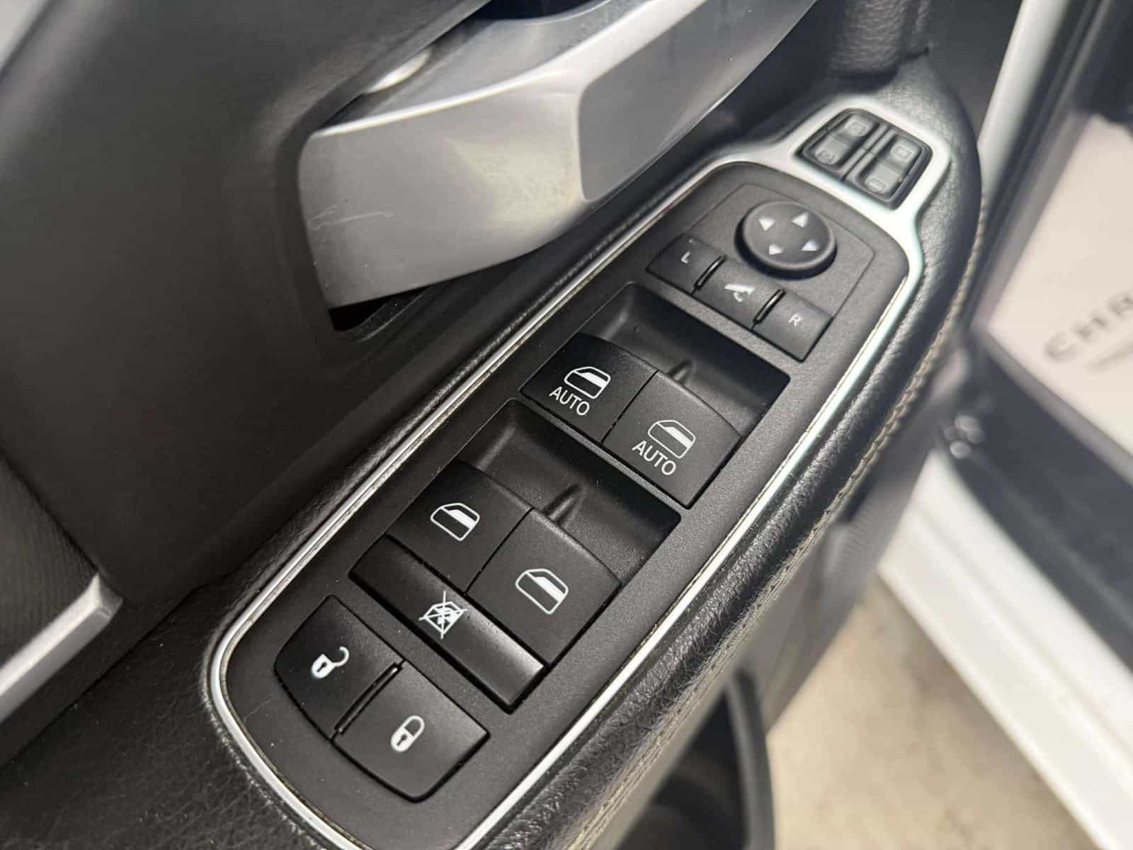 Image 10 RAM 3500 Big Horn 2024