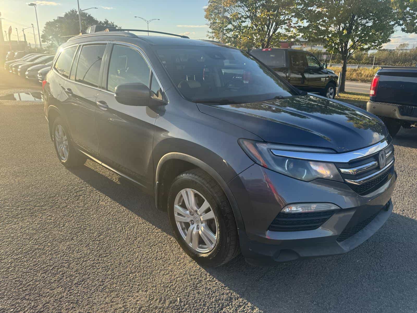 2017 Honda Pilot Lx LX - Image 6