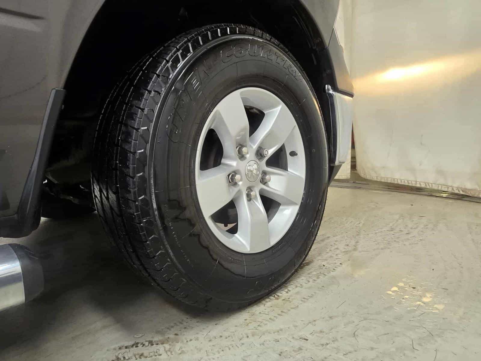 Image 8 RAM 1500 SXT 2017