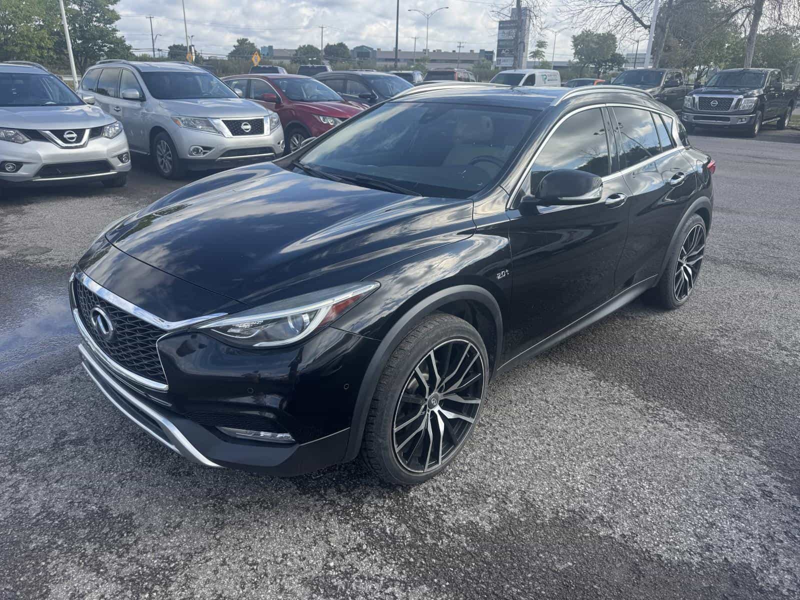 Image 1 Infiniti QX30 Premium 2017