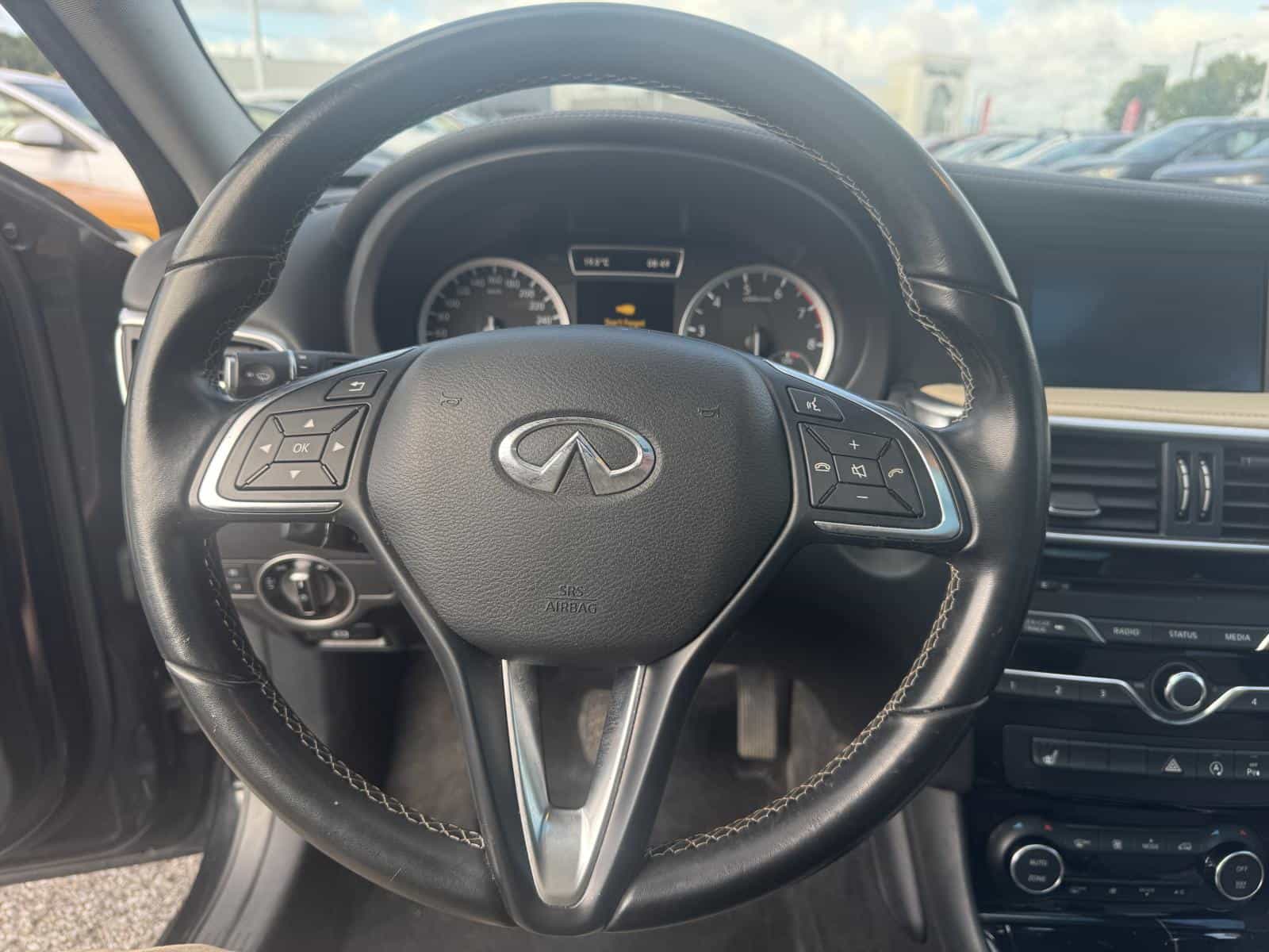 Image 9 Infiniti QX30 Premium 2017