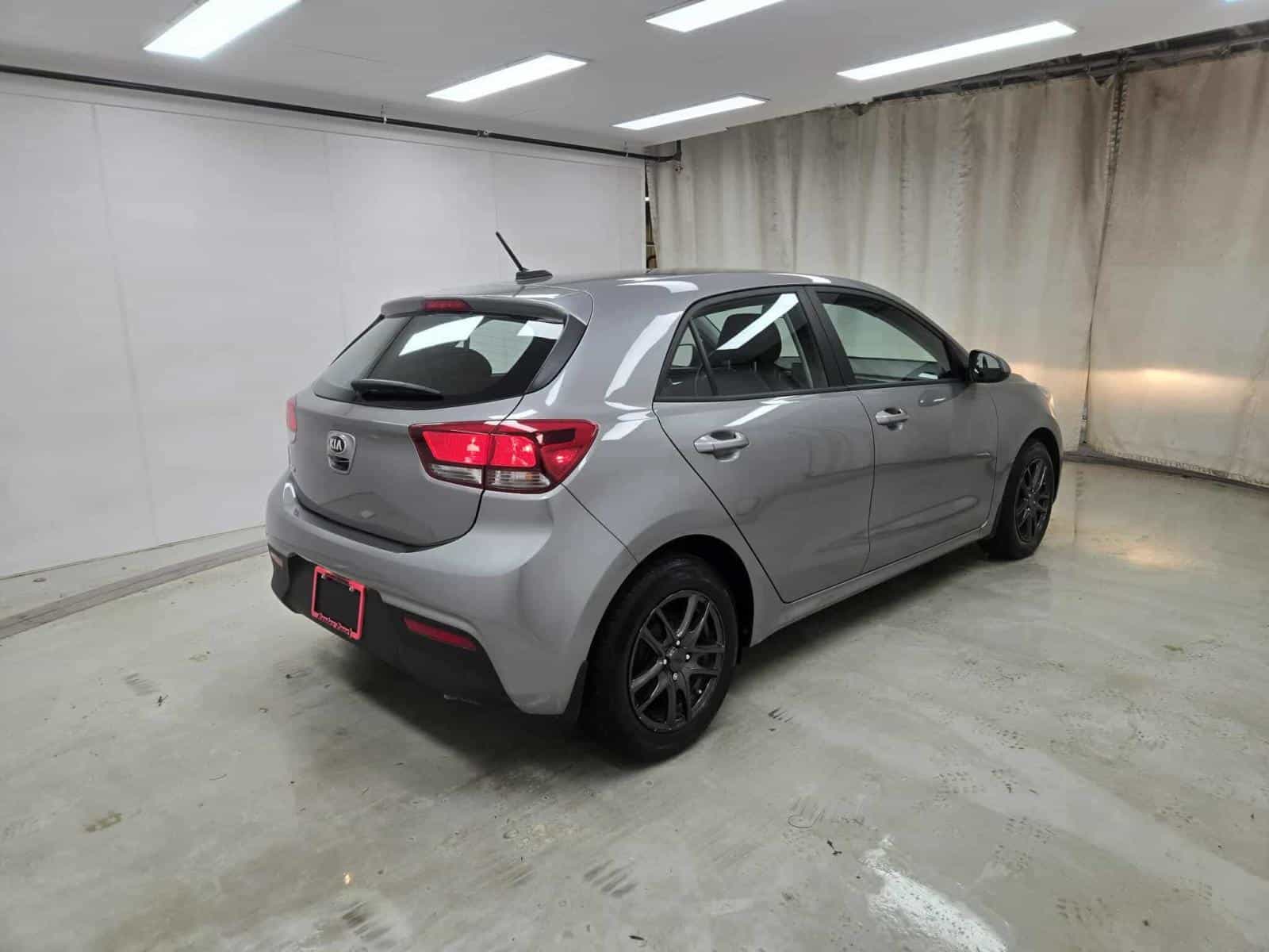 Image 5 Kia Rio 5-door 2021