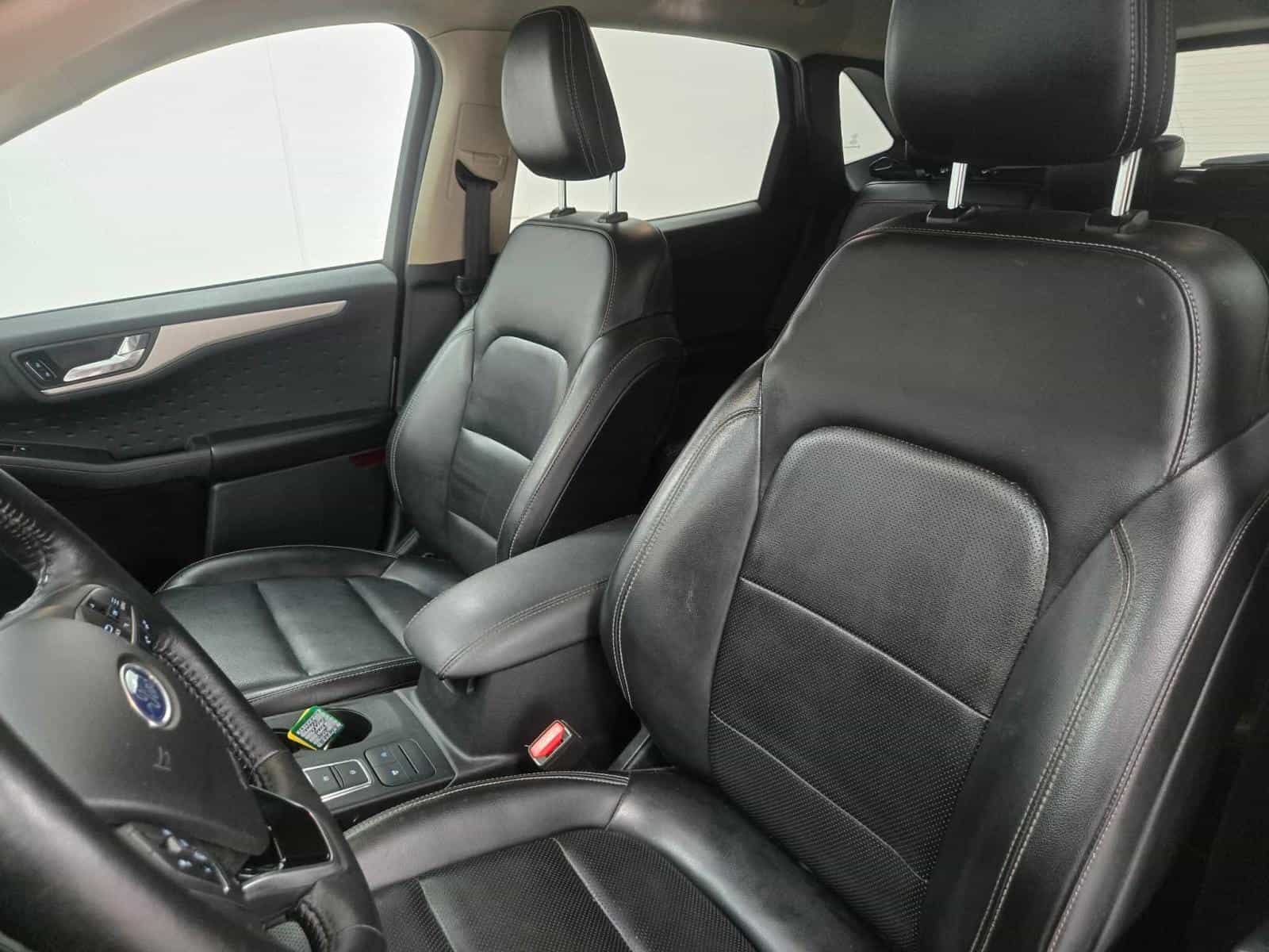 Image 17 Ford Escape SEL 2020