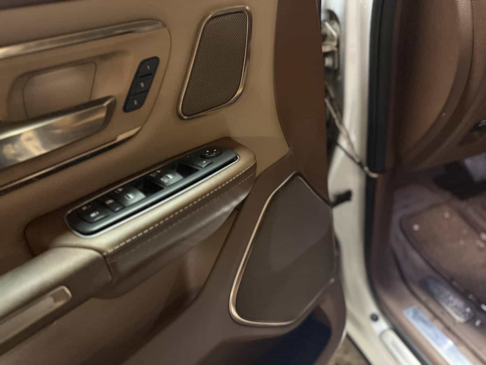 Image 13 RAM 1500 Laramie Longhorn 2019