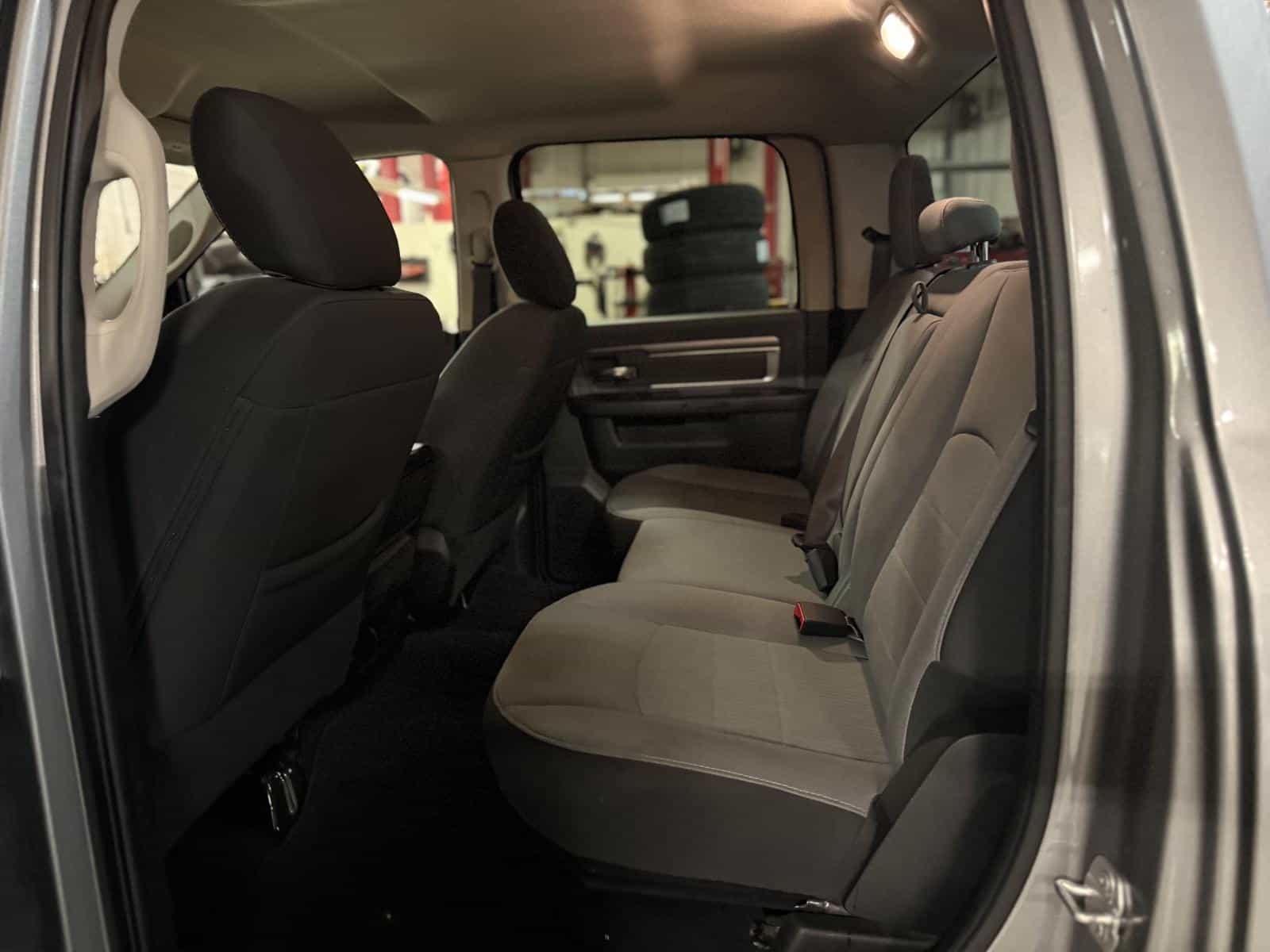 Image 10 RAM 1500 Classic SLT 2023