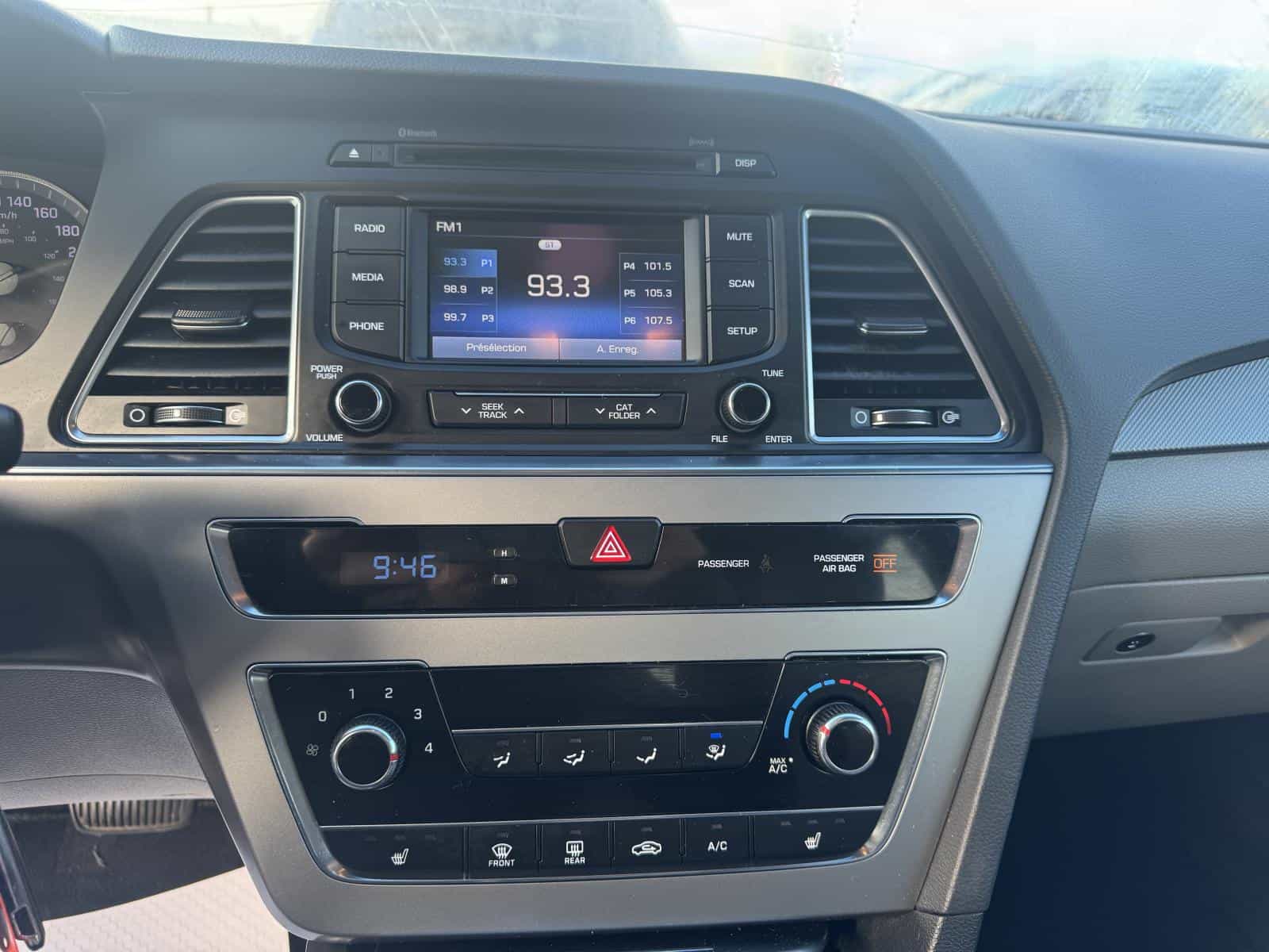 2015 Hyundai Sonata GL - Image 9