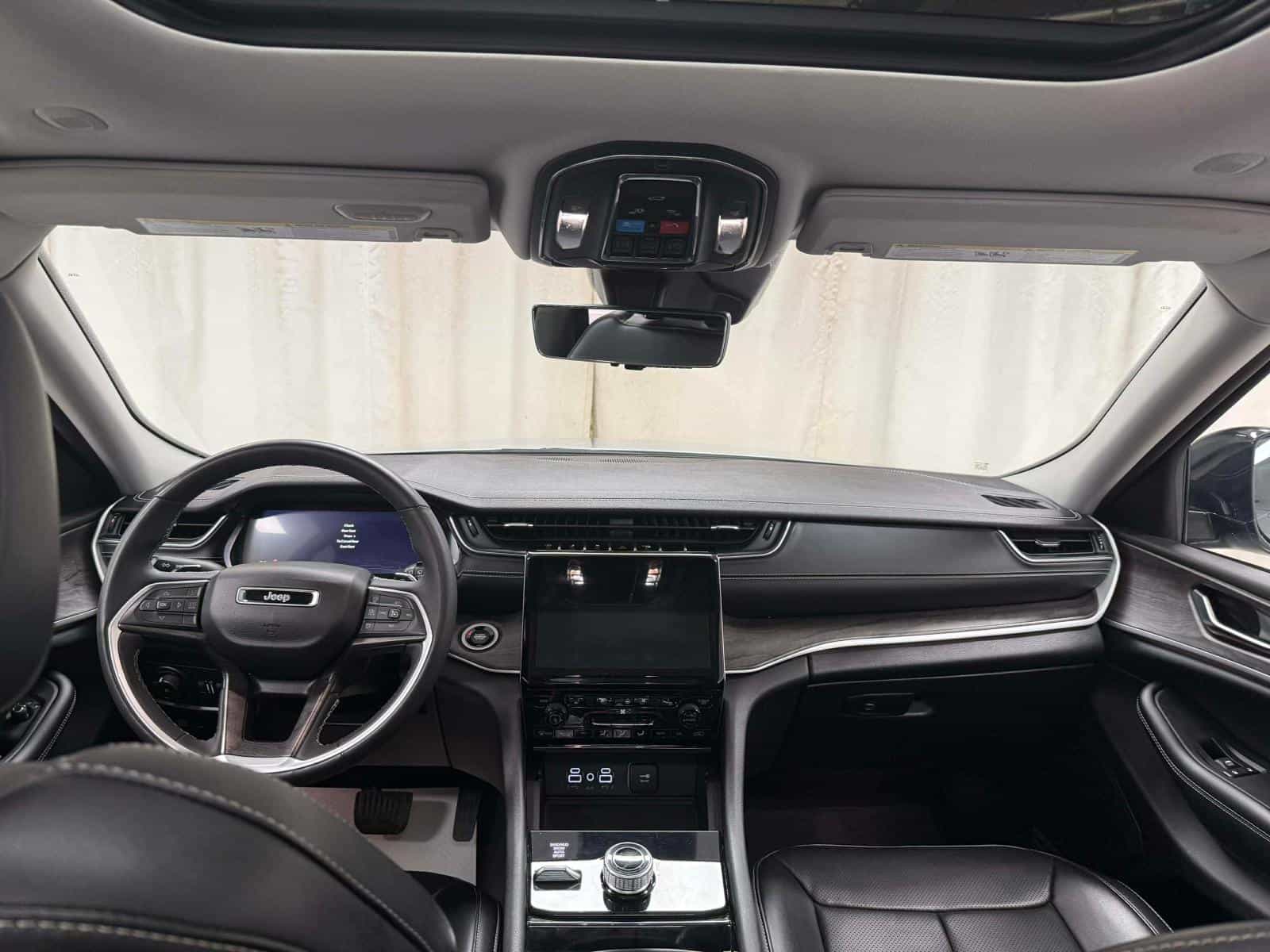 Image 9 Jeep Grand Cherokee L Limited 2023