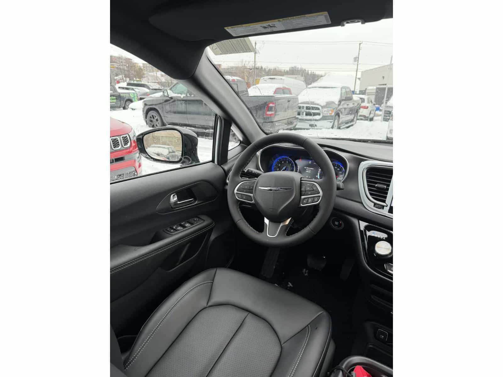 Image 10 Chrysler Grand Caravan SXT 2026