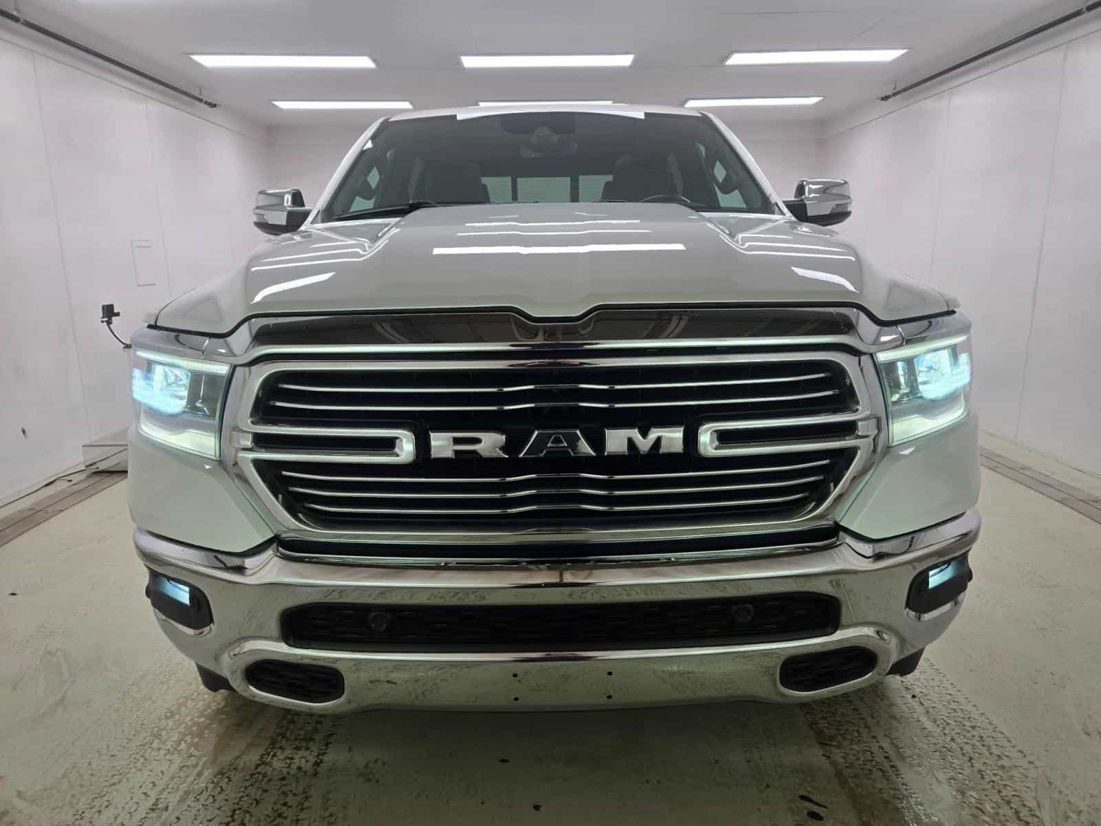 Image 3 RAM 1500 Laramie 2023