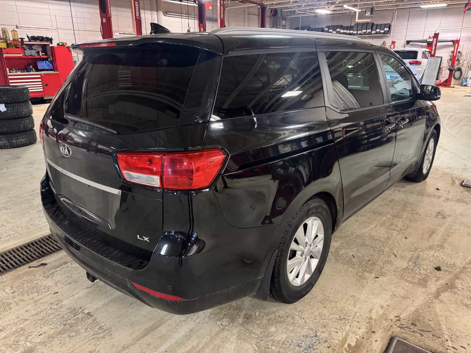 Image 4 Kia Sedona LX 2018