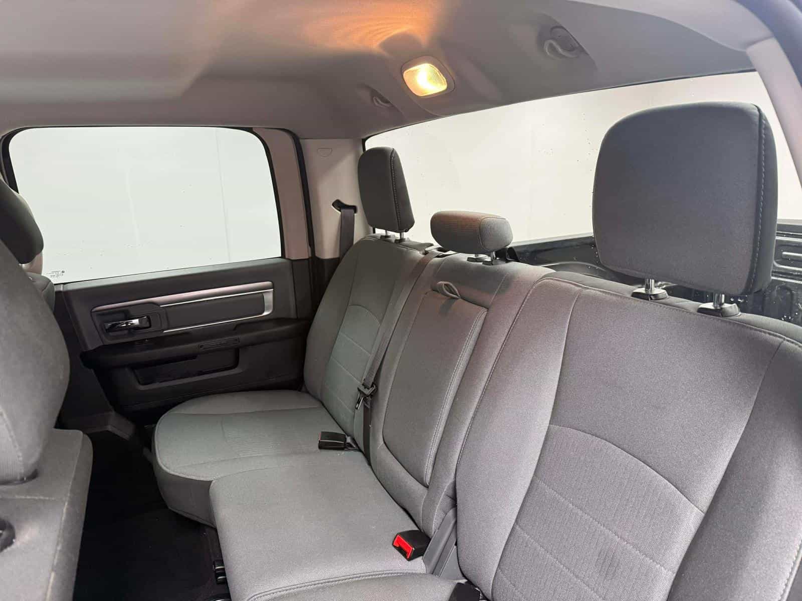 Image 8 RAM 1500 Classic SLT 2023