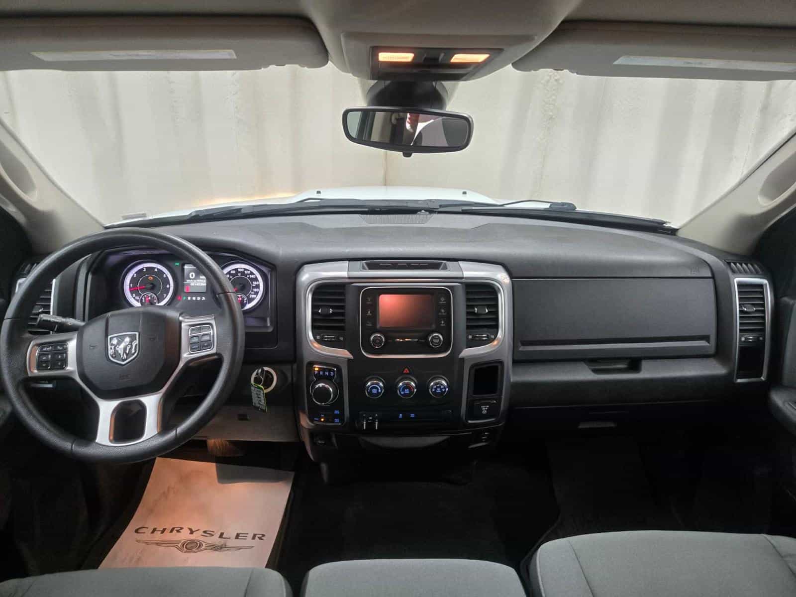 Image 11 RAM 1500 Classic SLT 2023