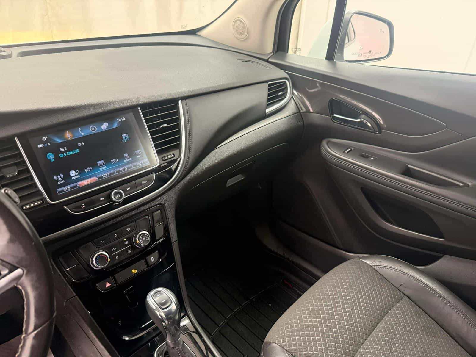 Image 12 Buick Encore Sport Touring 2017