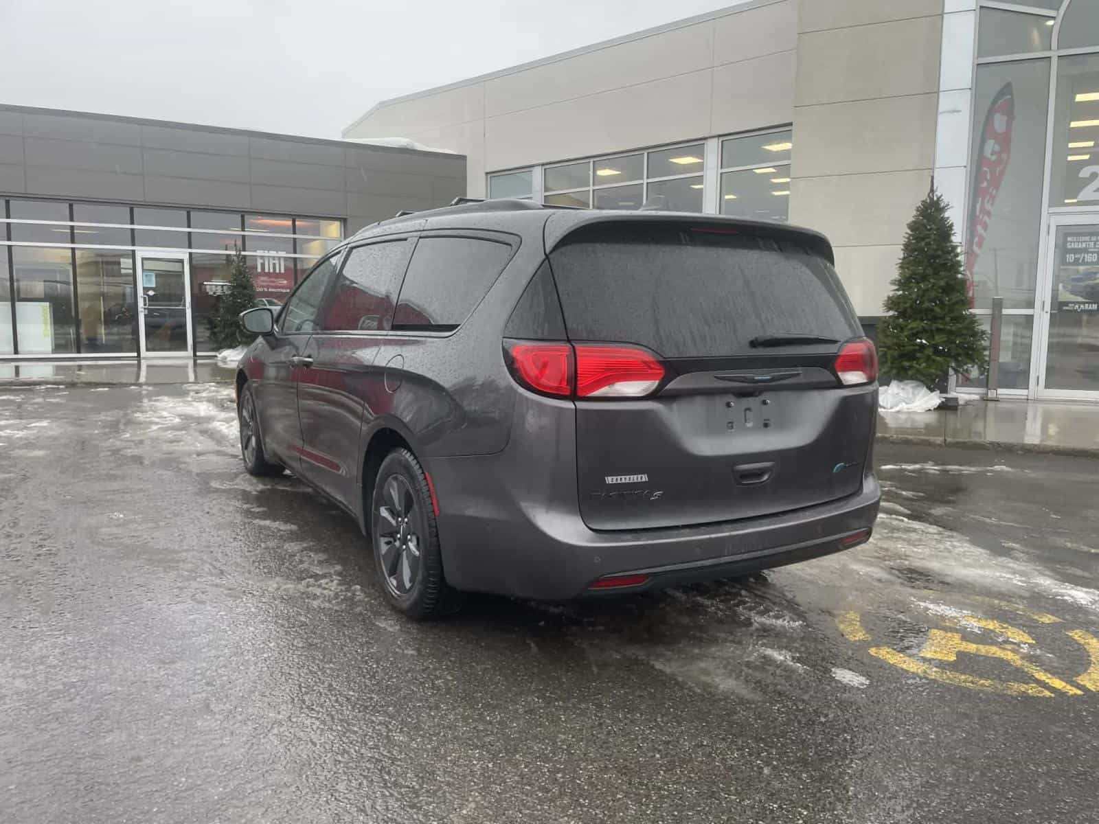 Image 5 Chrysler Pacifica Hybrid Limited 2020