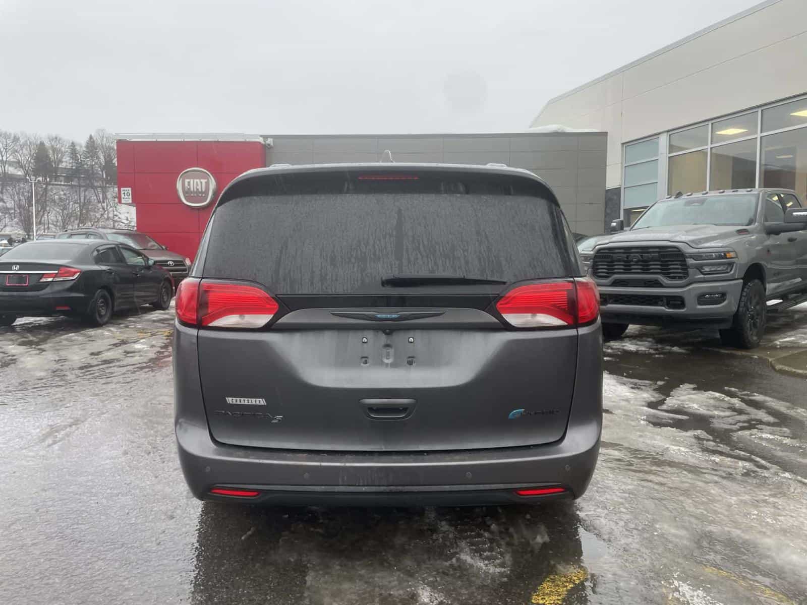 Image 7 Chrysler Pacifica Hybrid Limited 2020