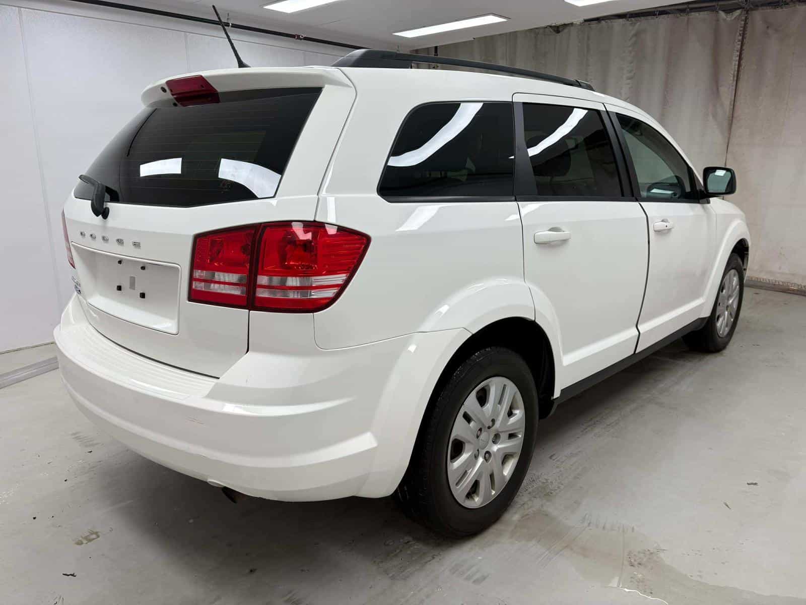 Image 7 Dodge Journey Canada Value Pkg 2016