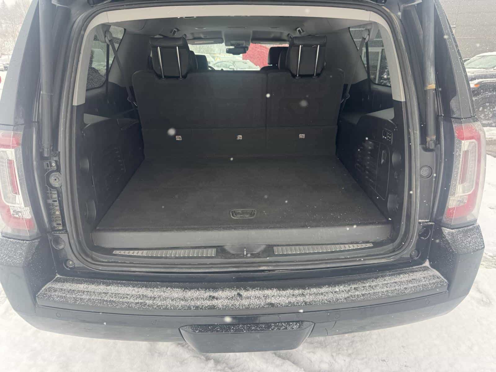 Image 11 GMC Yukon XL SLT 2020