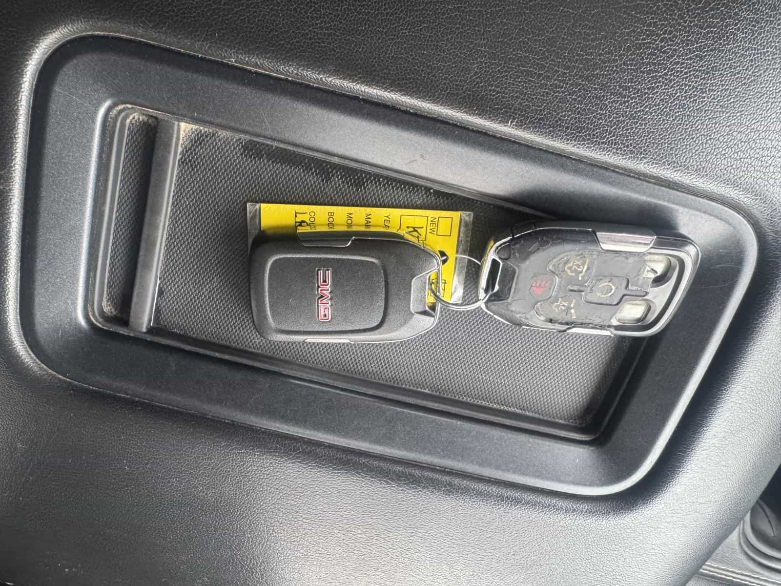 Image 14 GMC Yukon XL SLT 2020