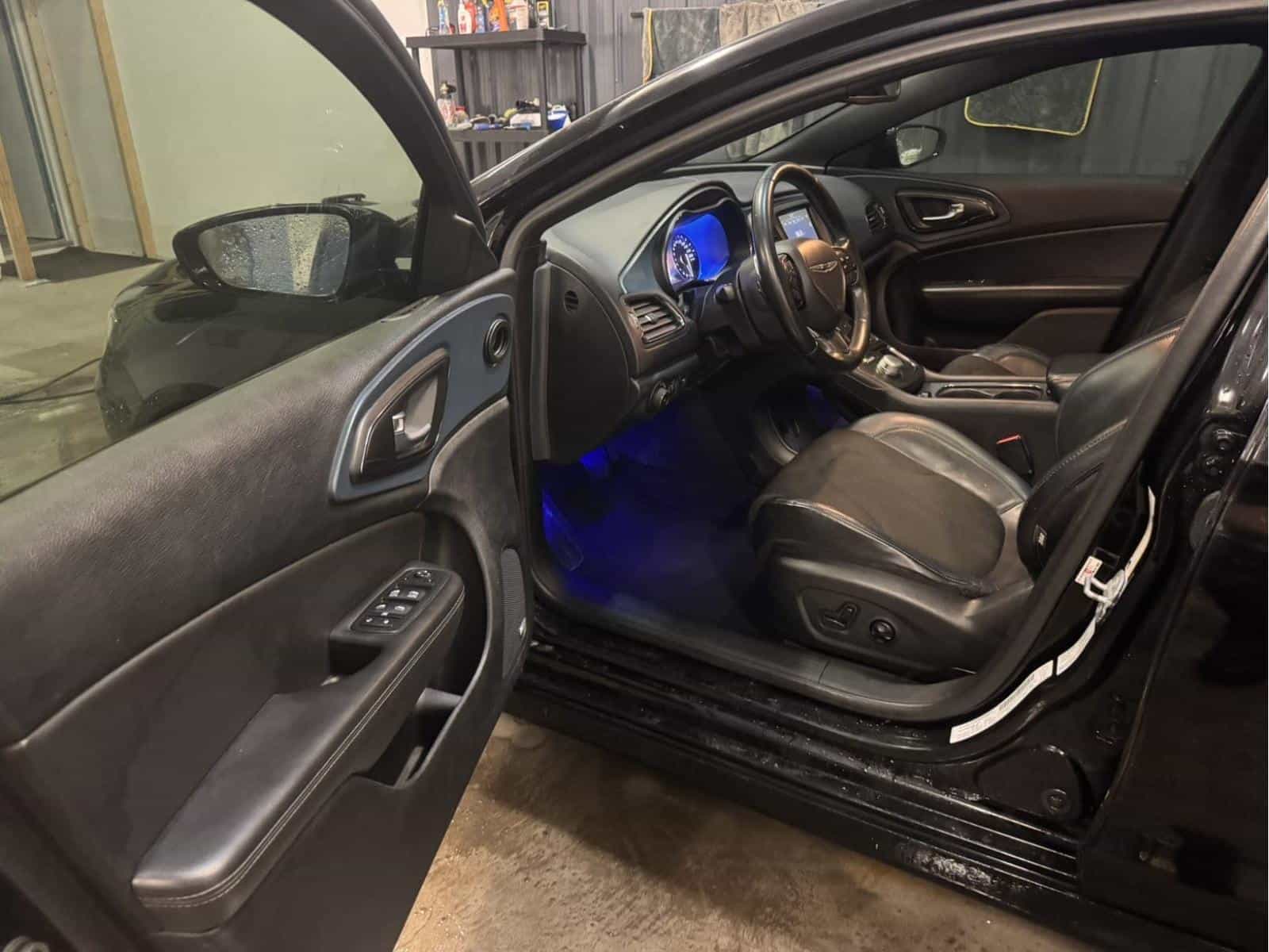 Image 9 Chrysler 200 S 2015