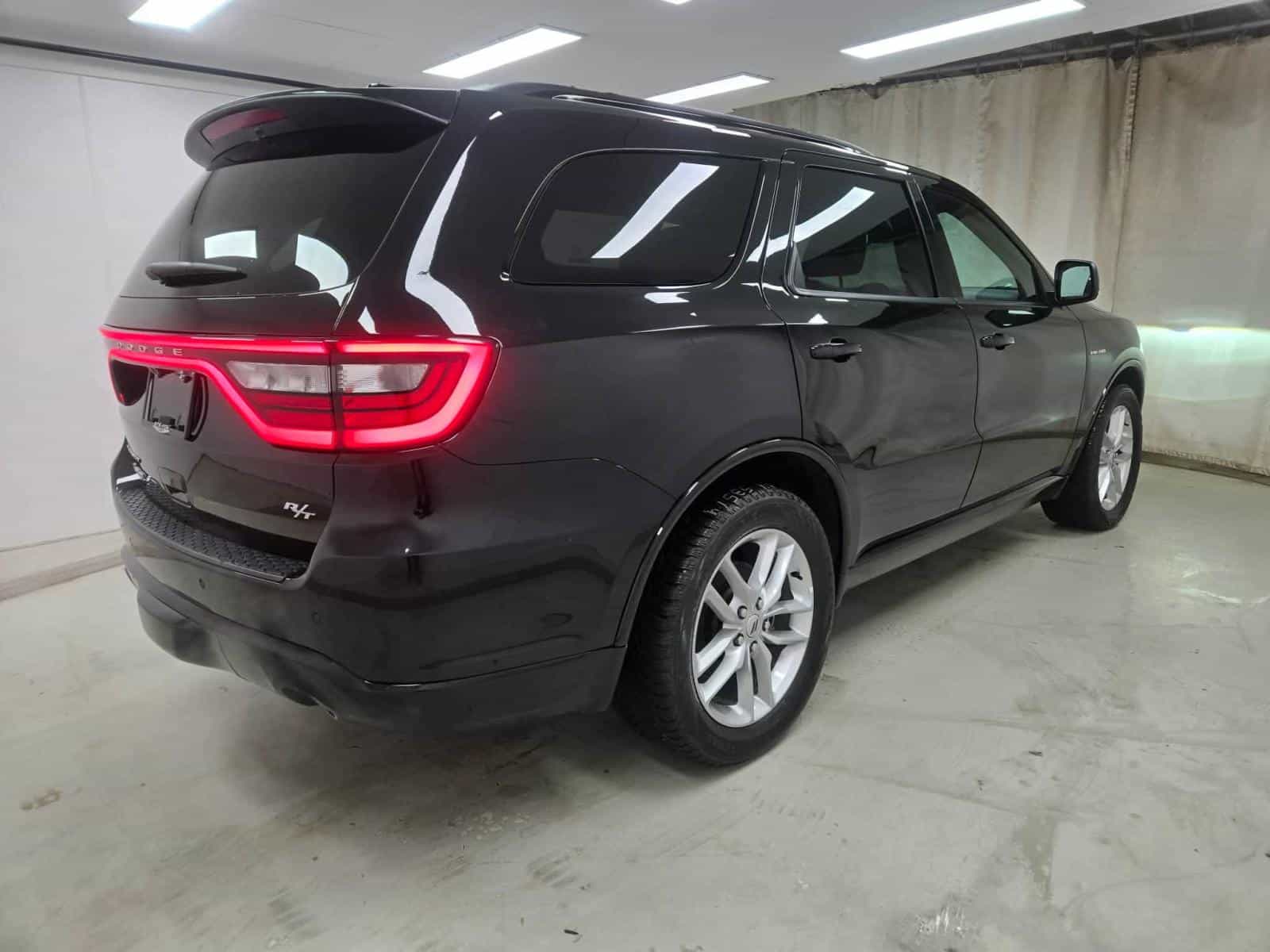 2025 Dodge Durango R/T - Image 5