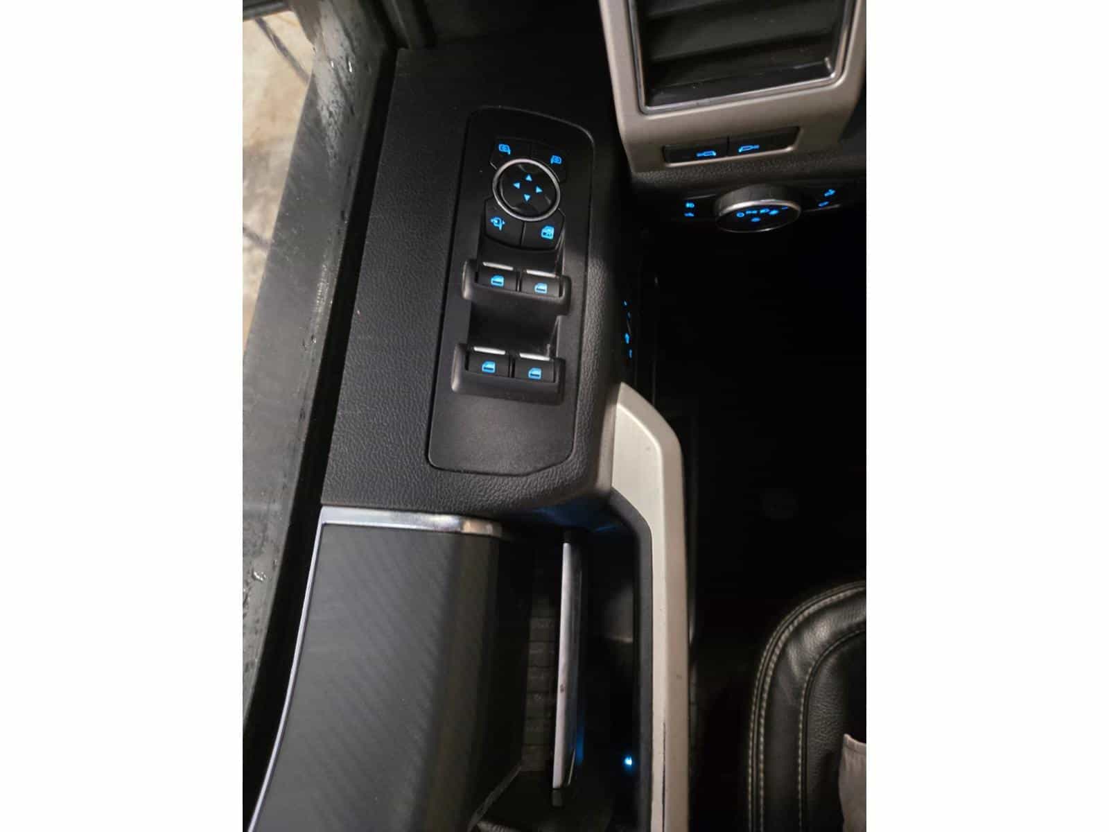 Image 7 Ford F150 SUPERCREW Lariat 2018