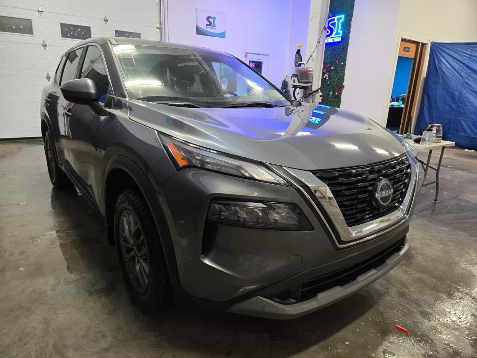 Image 3 Nissan Rogue S 2023