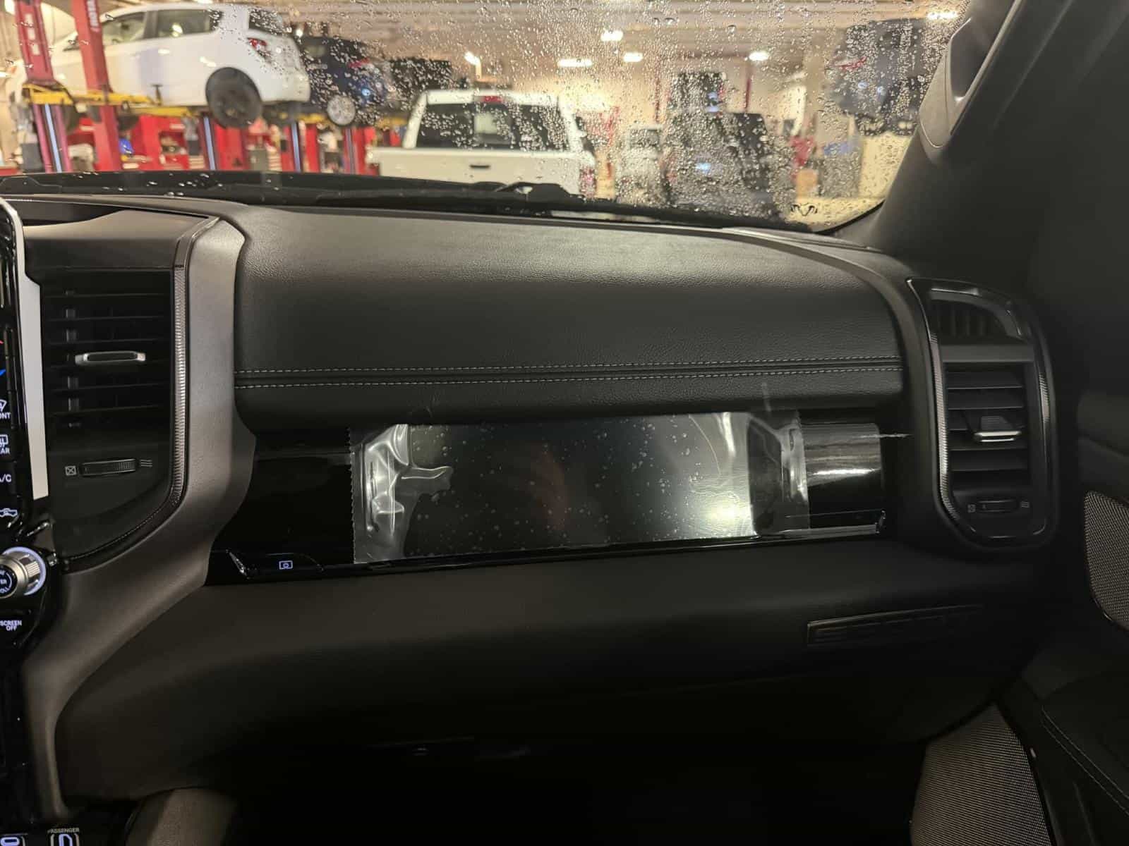 Image 12 RAM 1500 Sport 2026