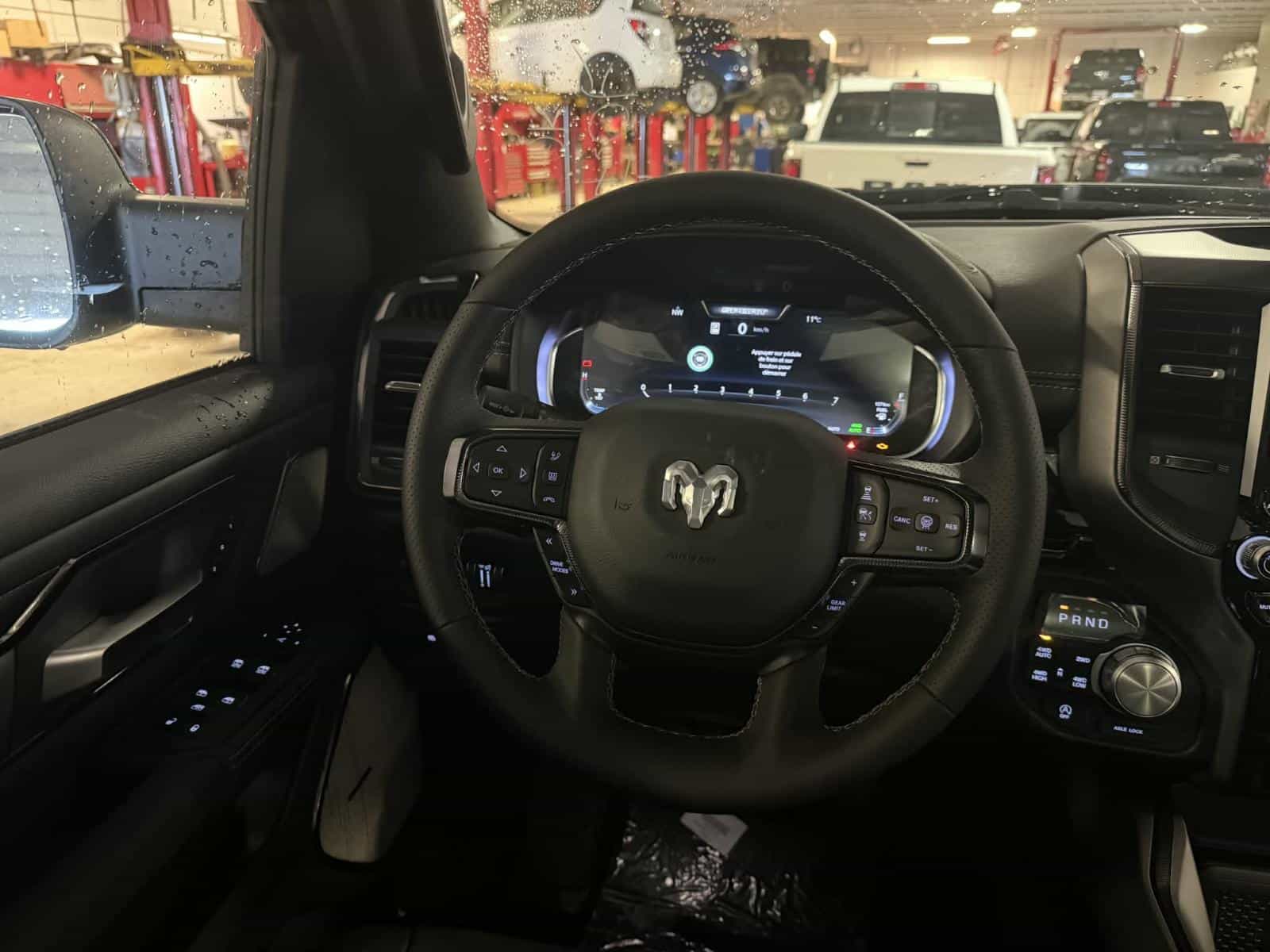 Image 10 RAM 1500 Sport 2026