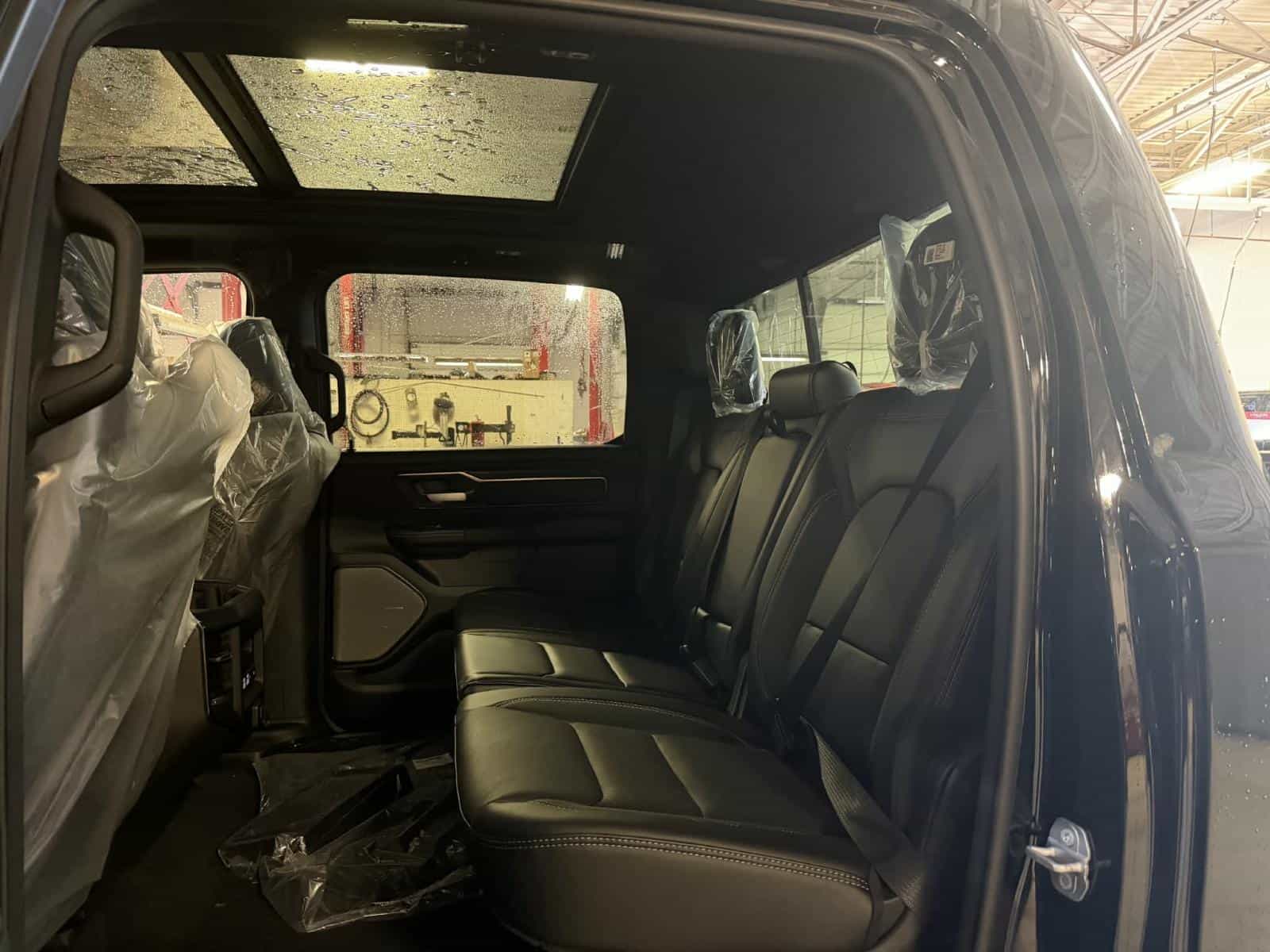 Image 8 RAM 1500 Sport 2026