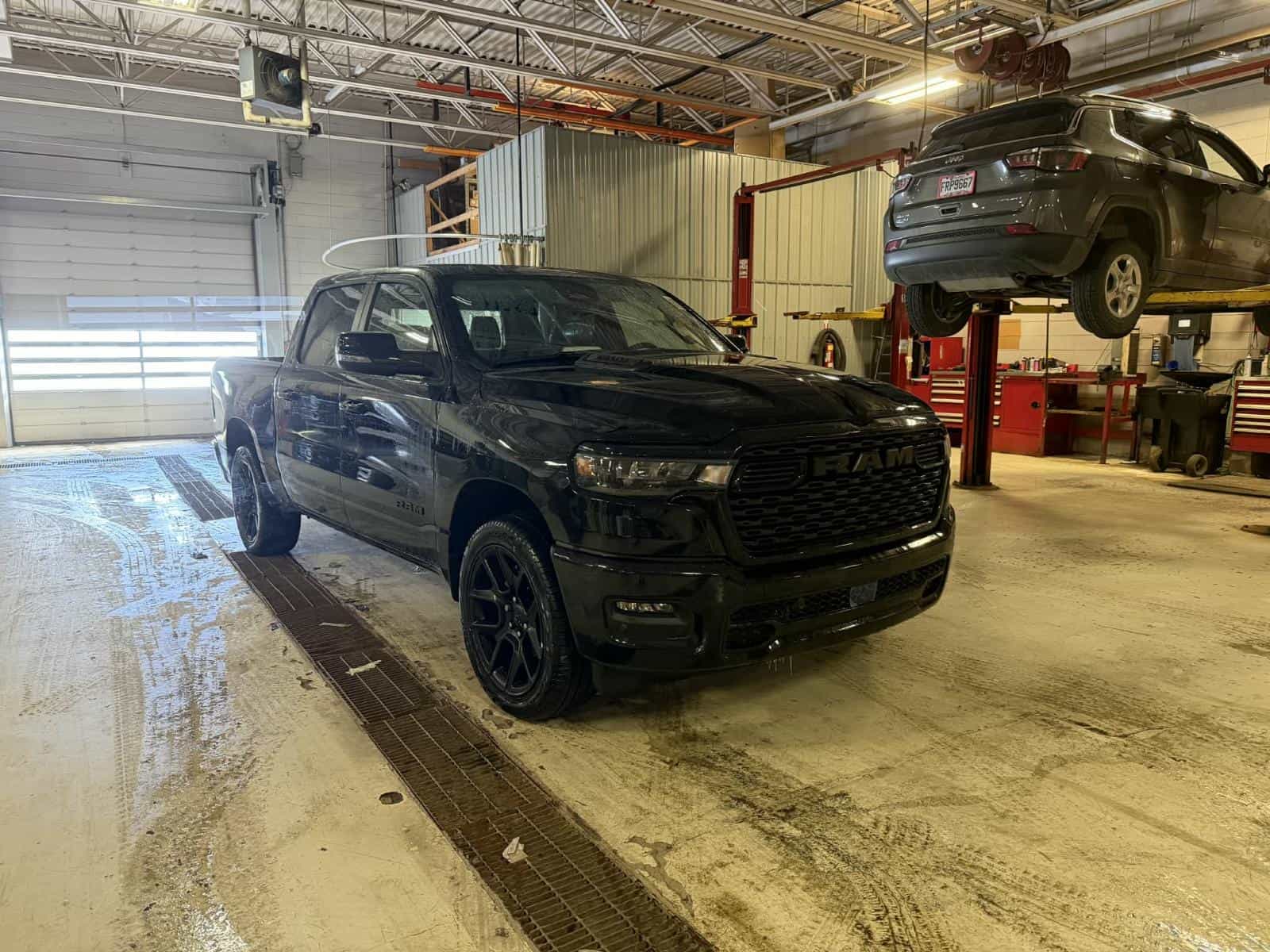 Image 2 RAM 1500 Sport 2026