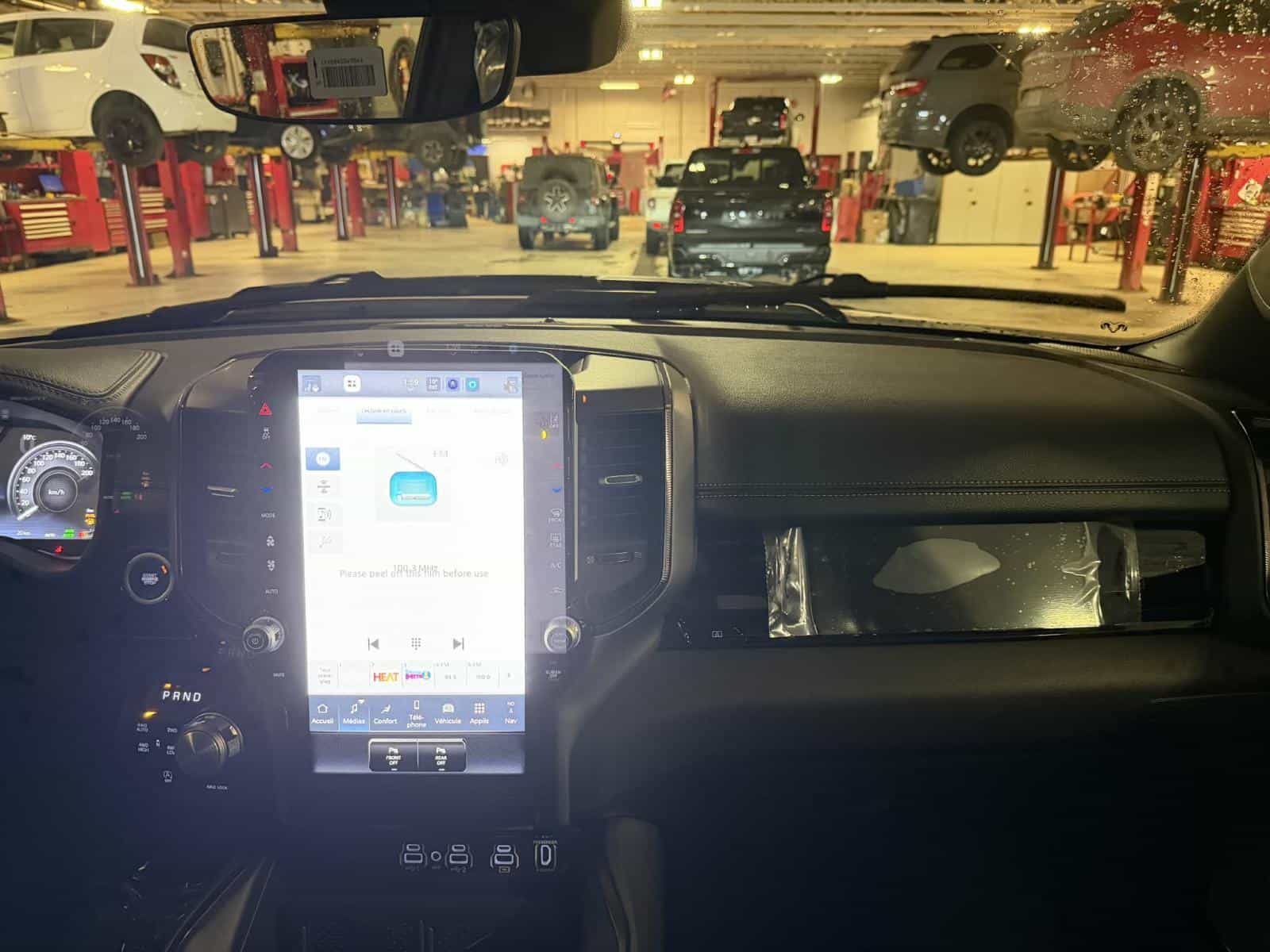 Image 10 RAM 1500 Sport 2026