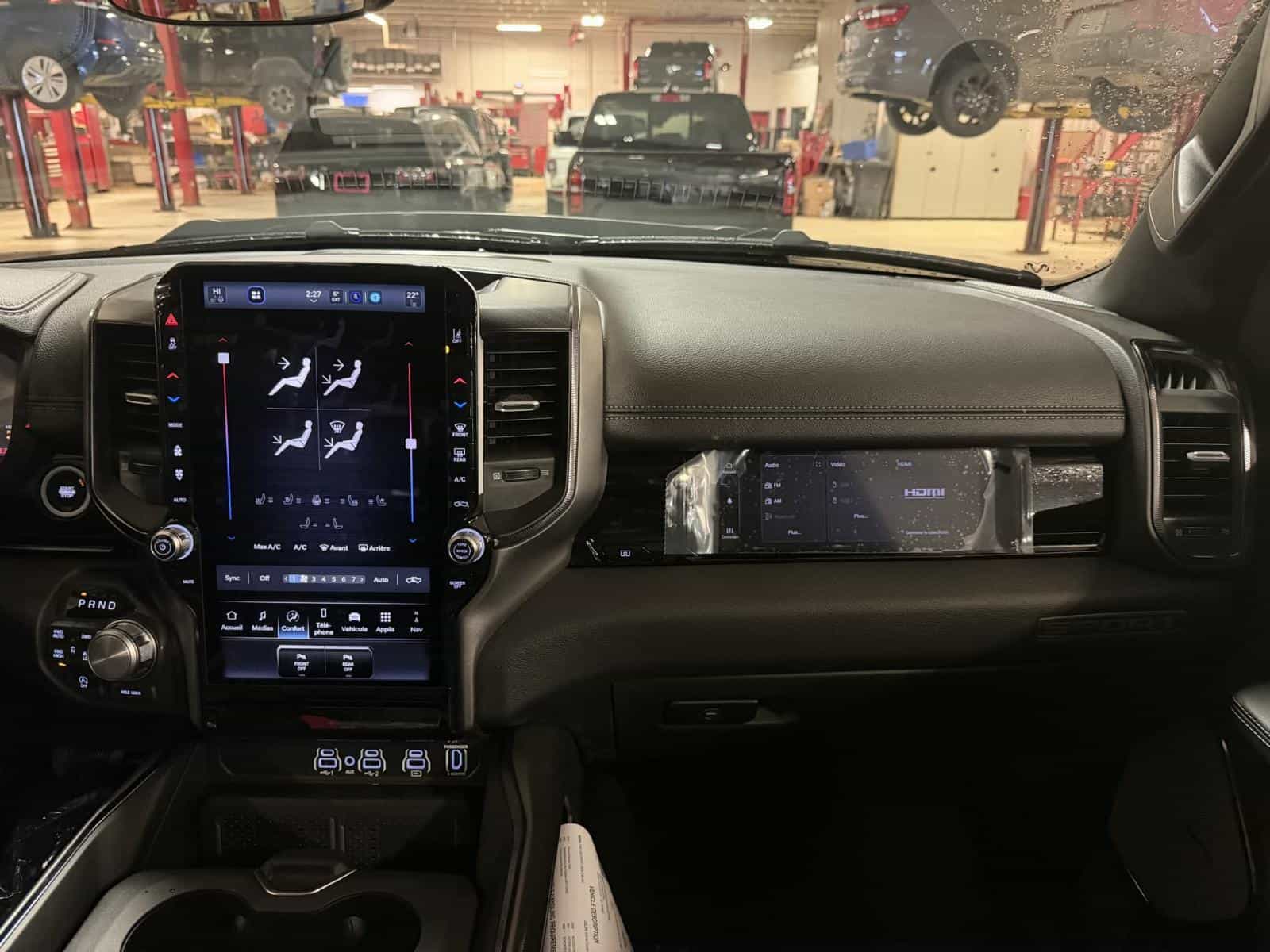 2026 RAM 1500 Sport - Image 9