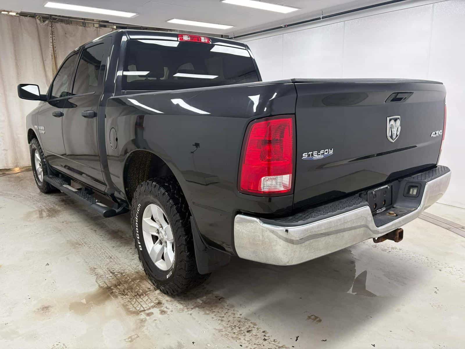 Image 7 RAM 1500 ST 2015