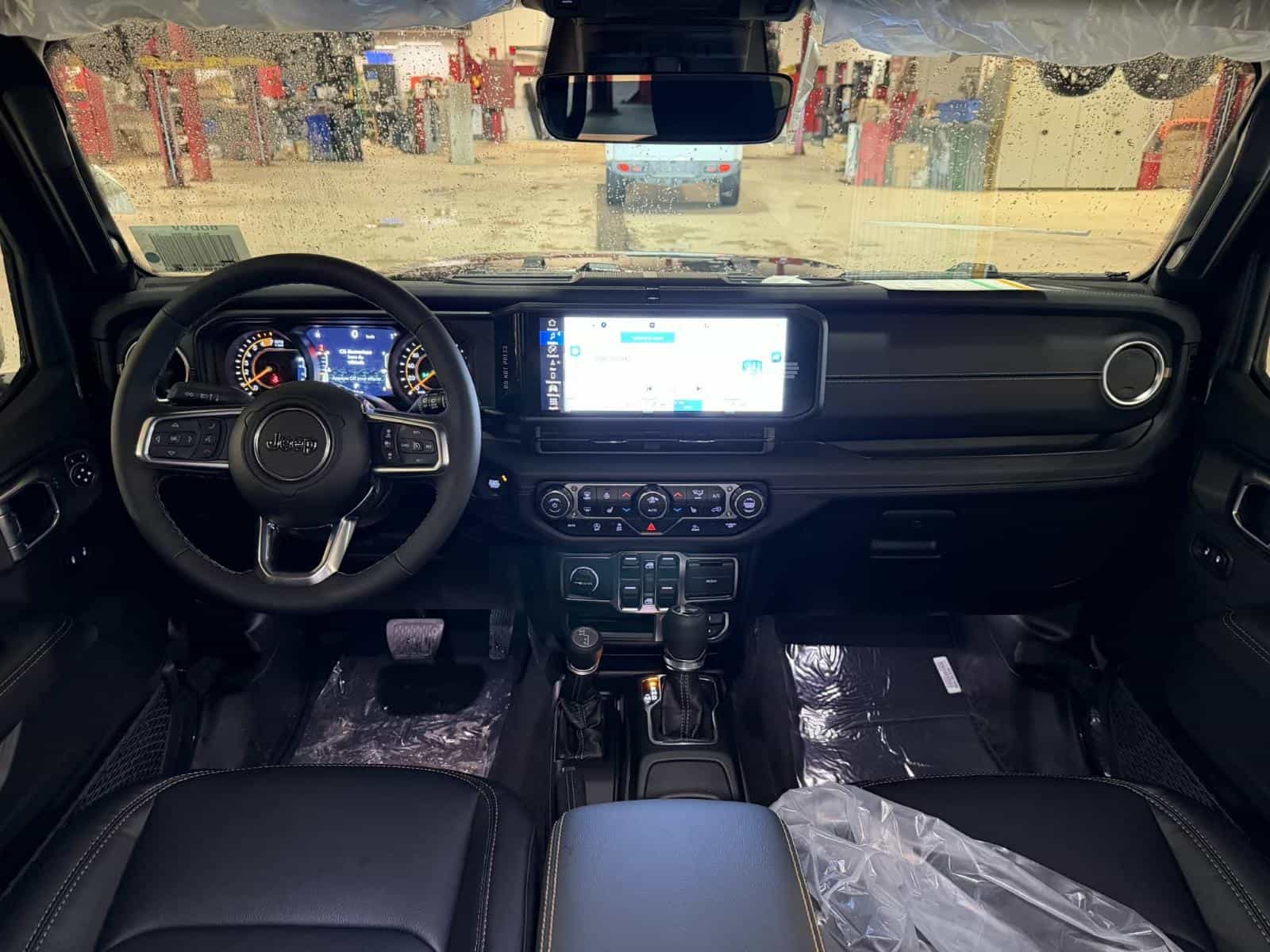 2026 Jeep Wrangler 4 Door Sahara - Image 7