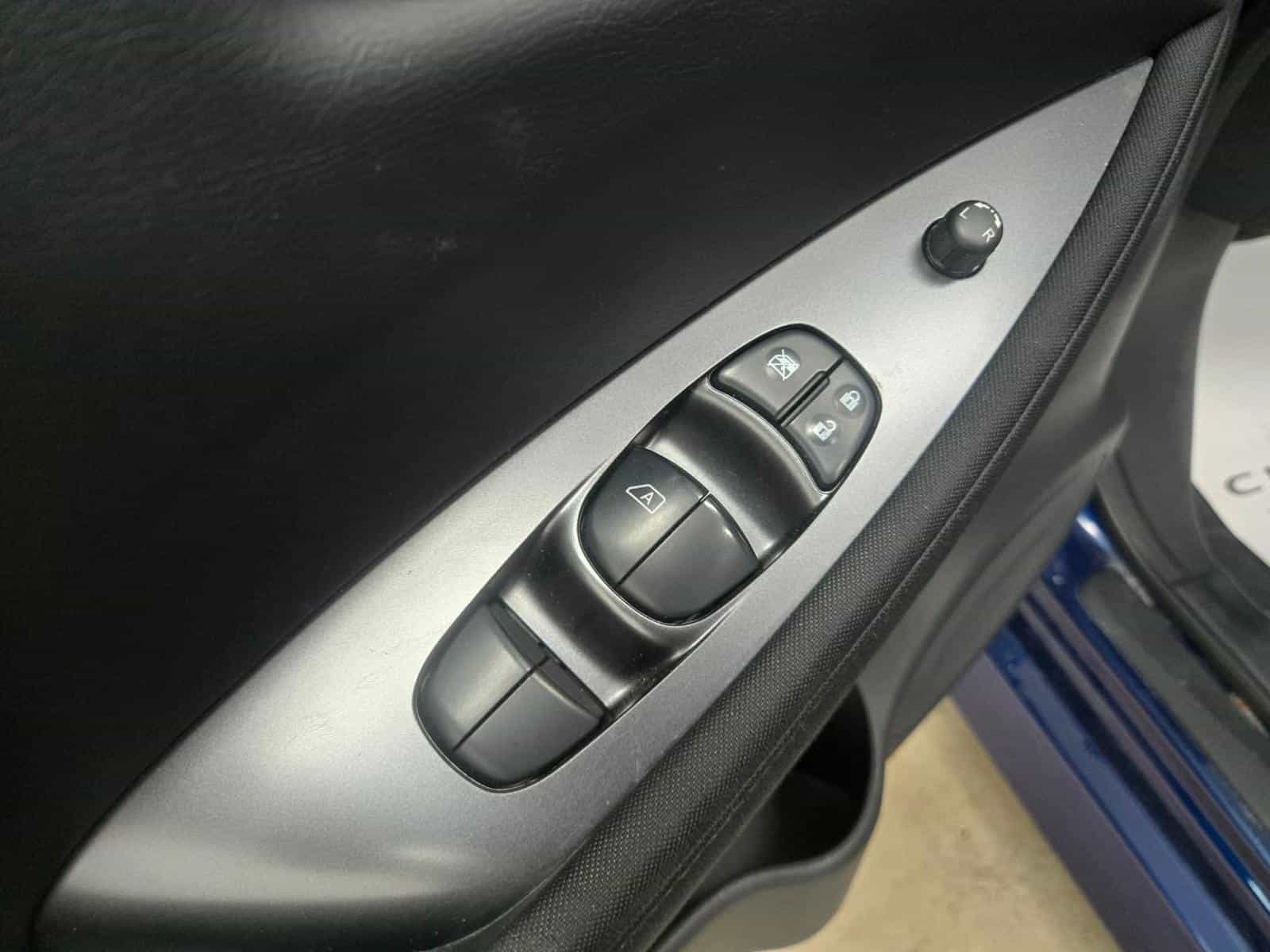 Image 13 Nissan LEAF S S 2019