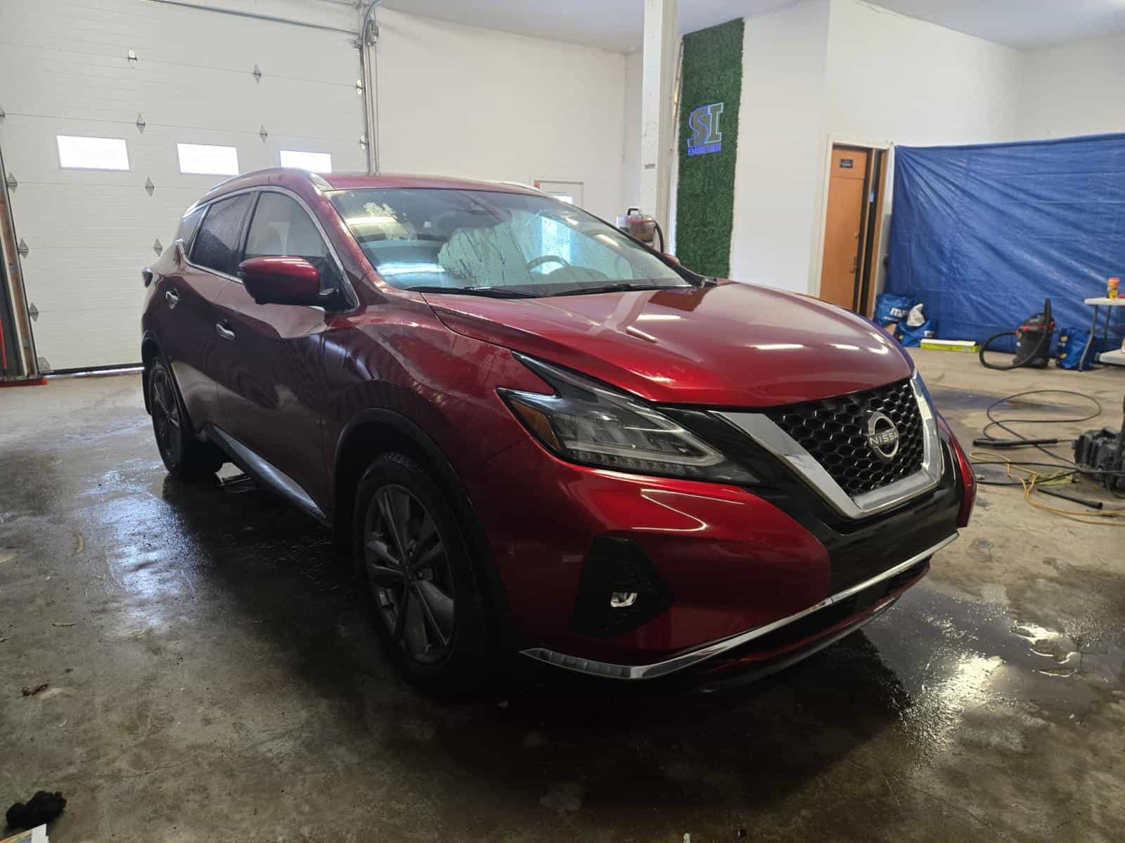 2023 Nissan Murano Platinum - Image 3