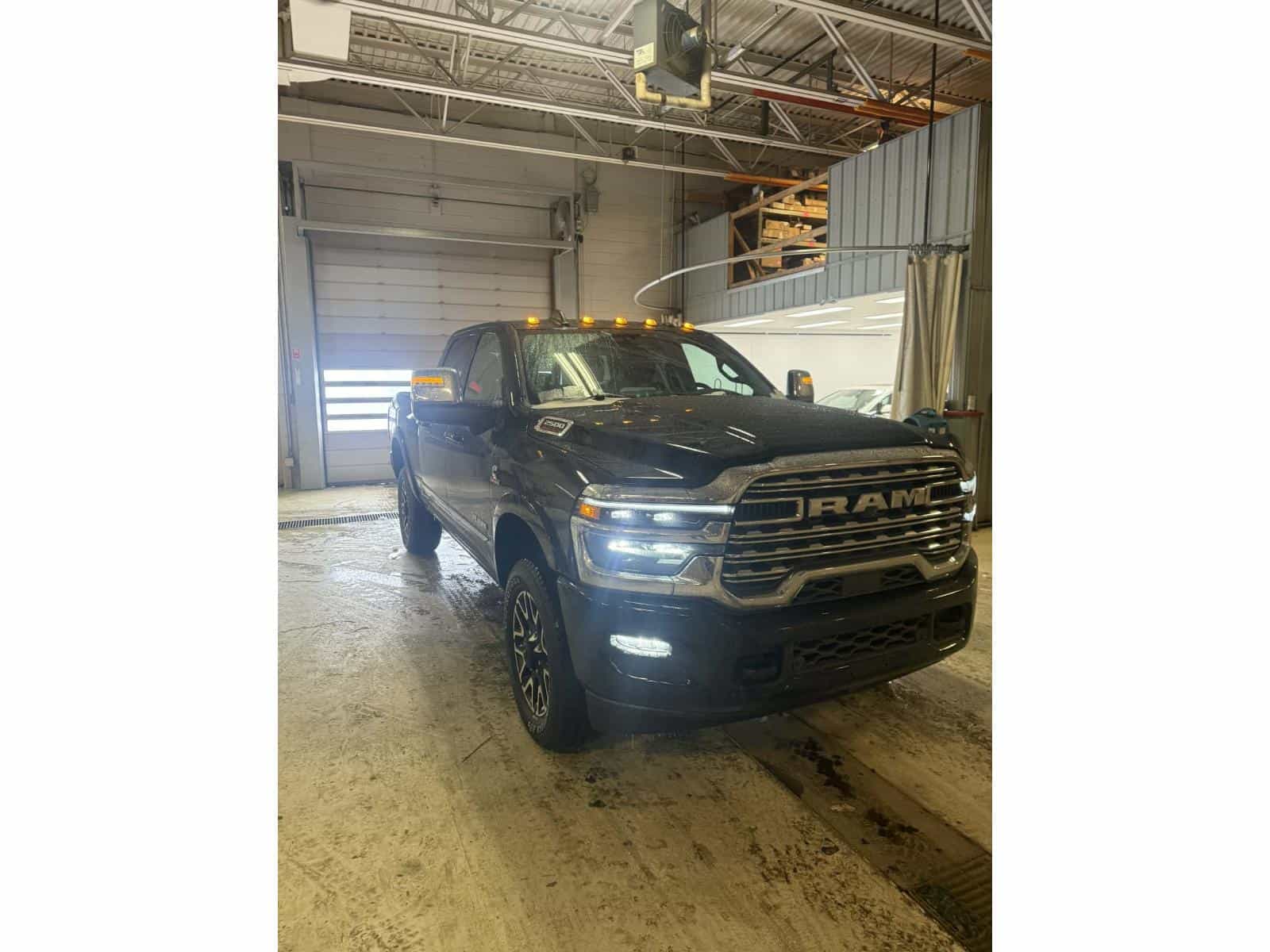 2026 RAM 2500 Limited - Image 2