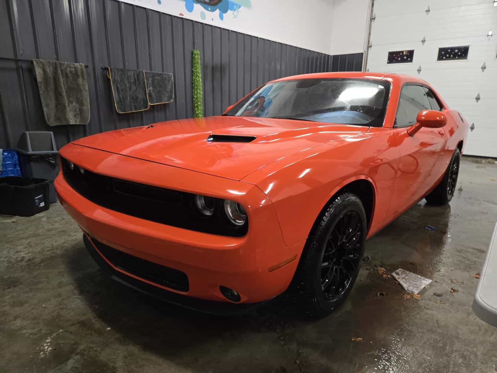 2018 Dodge Challenger SXT - Image 1