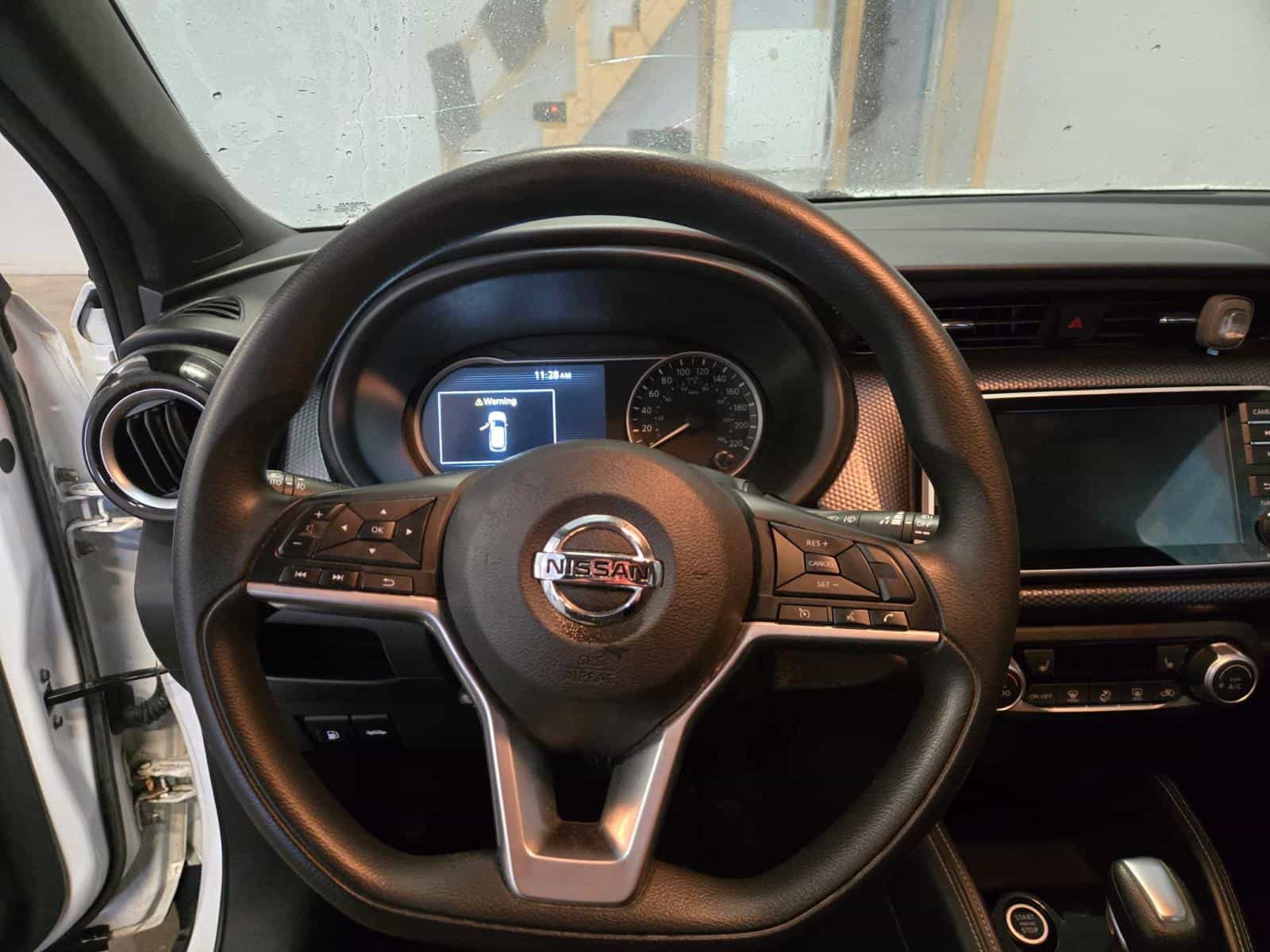 2018 Nissan Kicks SV - Image 8