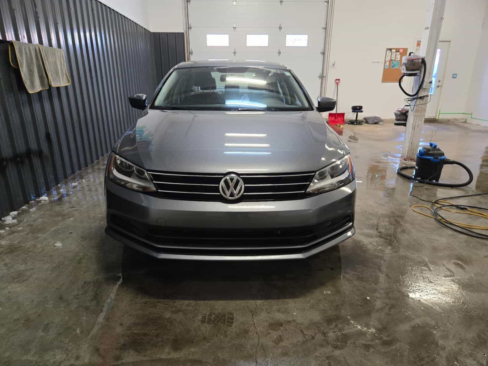 Image 2 Volkswagen Jetta Trendline + 2017
