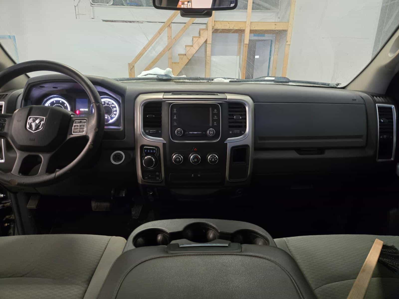 2017 RAM 1500 Outdoorsman - Image 11