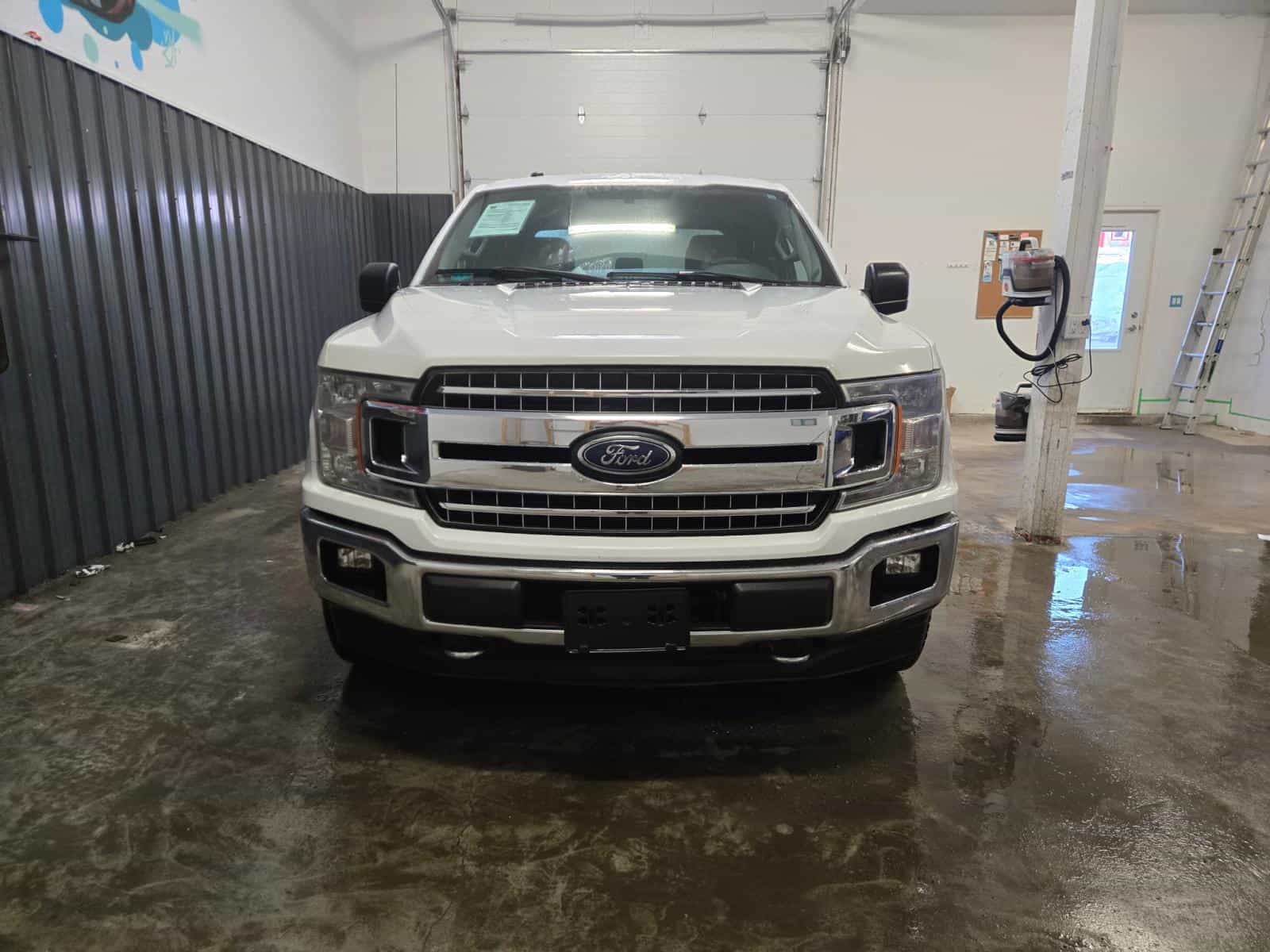 Image 2 Ford F150 SUPERCREW XLT 2018