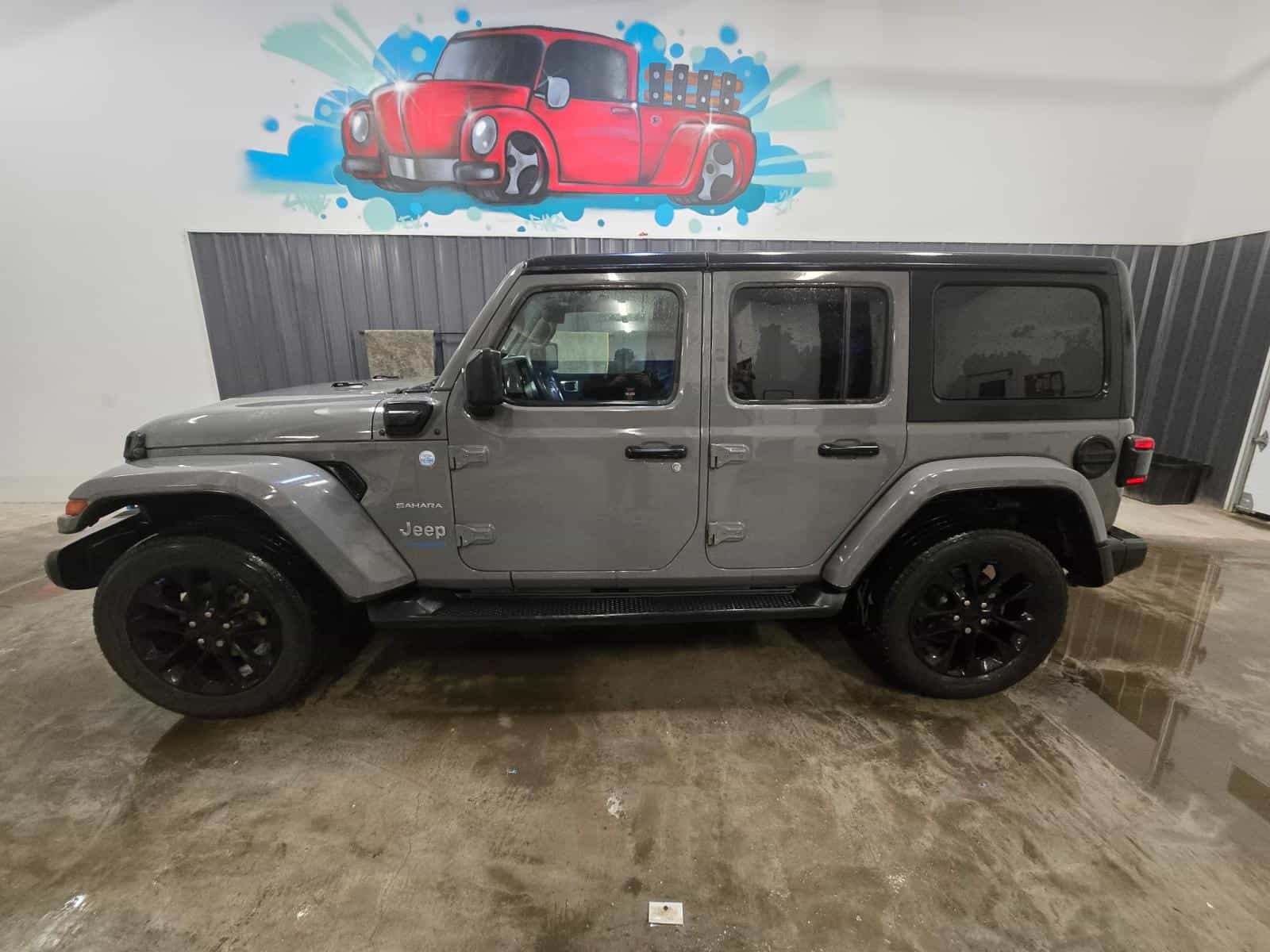 Image 7 Jeep Wrangler 4xe Unlimited Sahara 2022