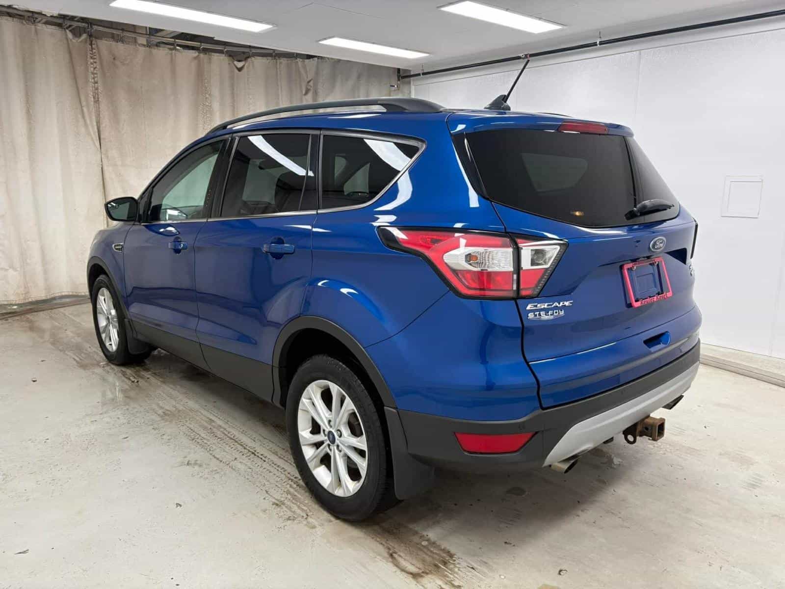 2018 Ford Escape SEL - Image 4