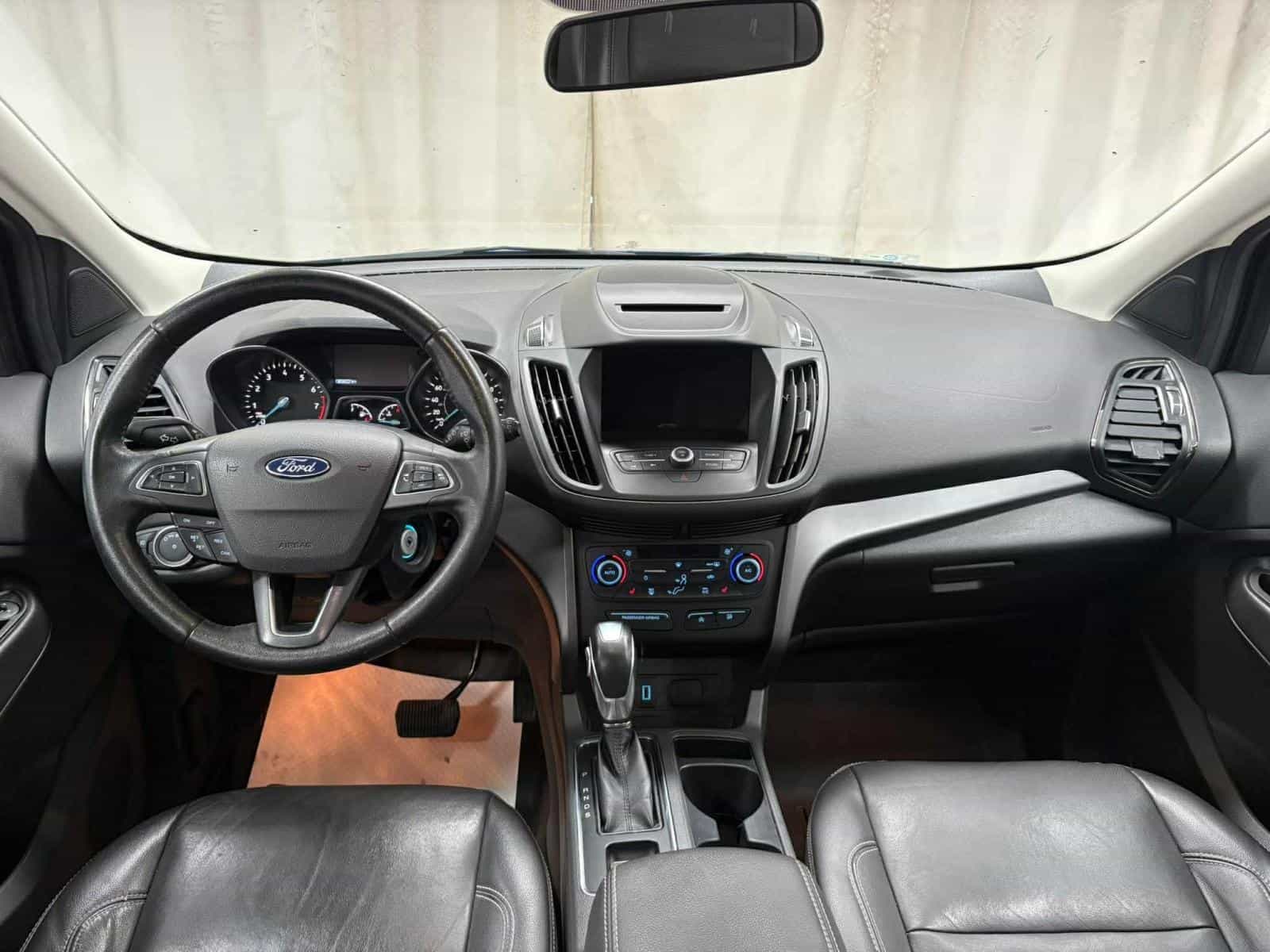 2018 Ford Escape SEL - Image 12